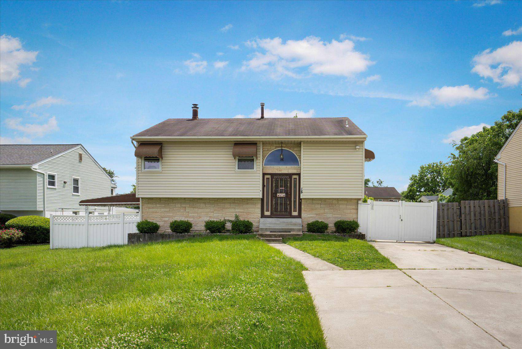 Baltimore, MD 21207,15 CHARLESWOOD CT