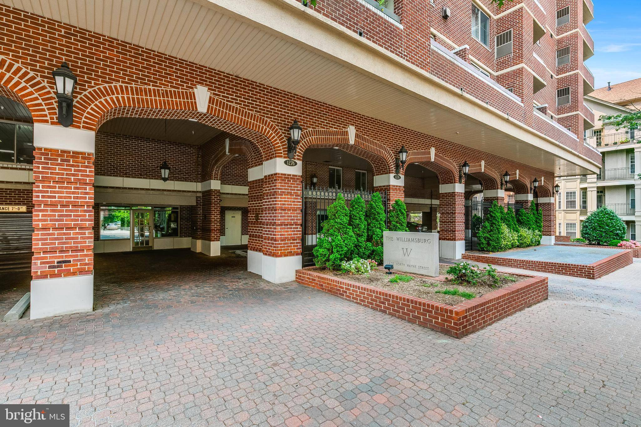 Arlington, VA 22201,1276 N WAYNE ST #300