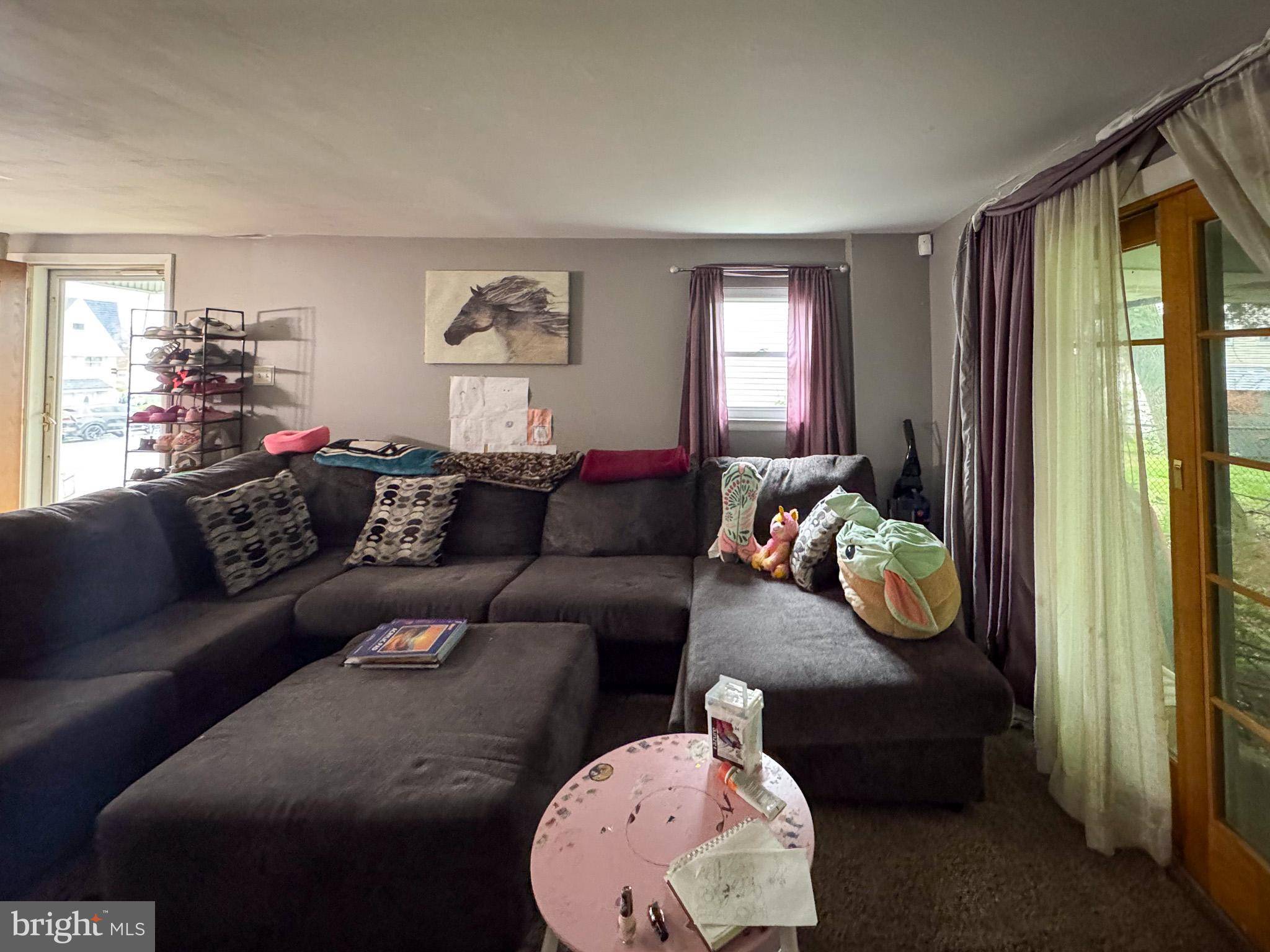 Philadelphia, PA 19152,10 SHIPLEY PL
