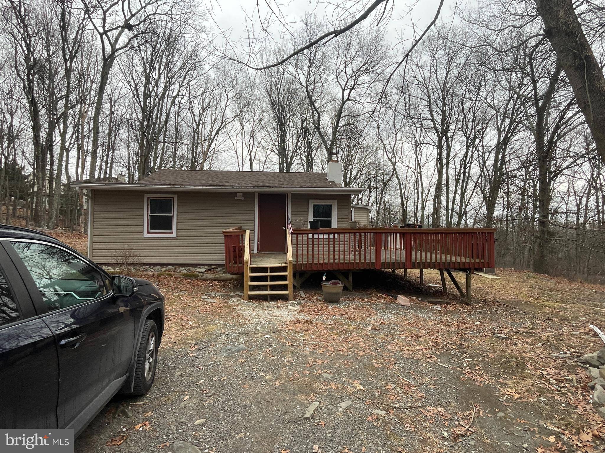 East Stroudsburg, PA 18302,134 HALFMOON LN