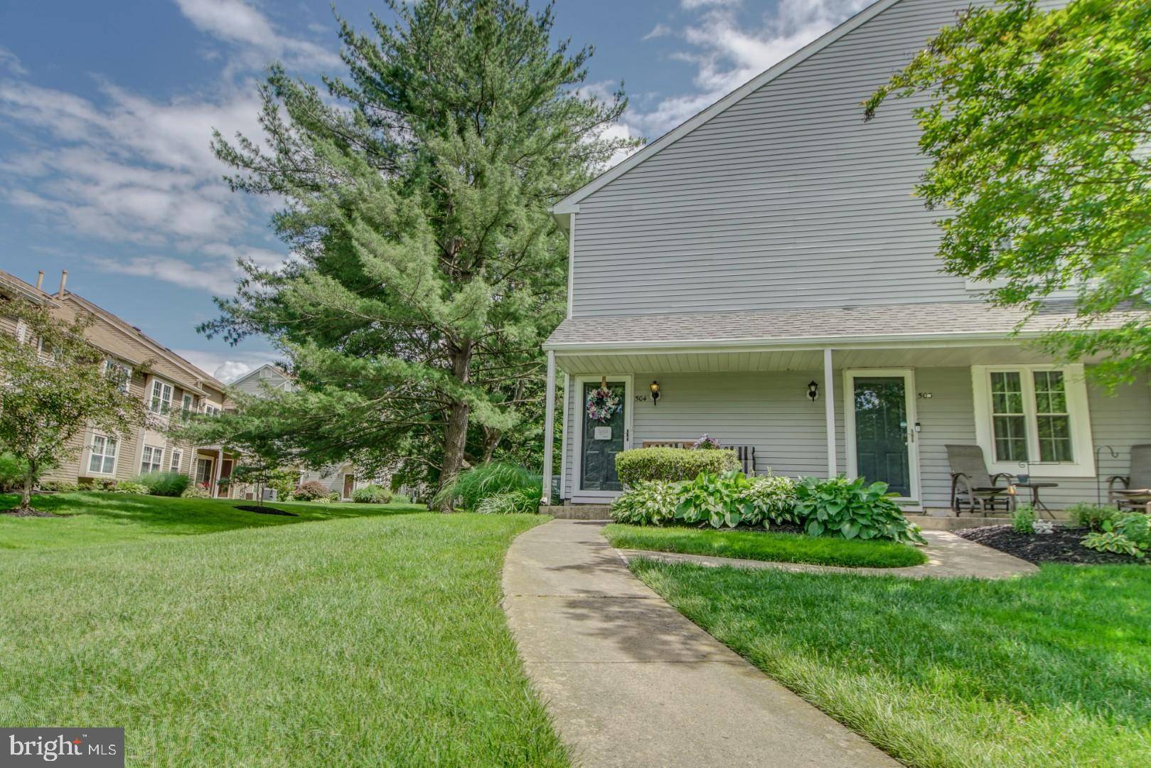Blackwood, NJ 08012,504 WIMBLEDON WAY