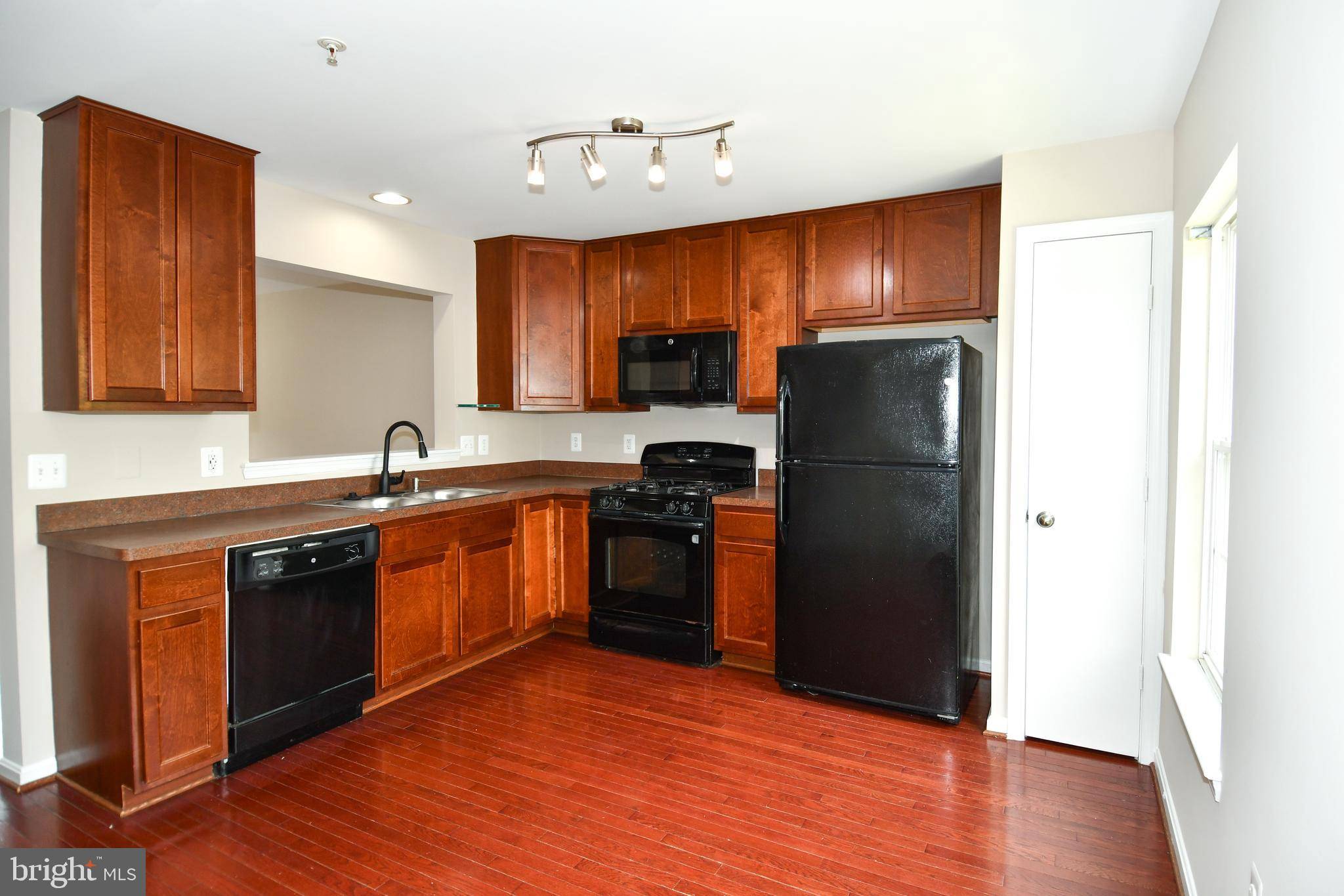 Clarksburg, MD 20871,23909 BASIL PARK CIR