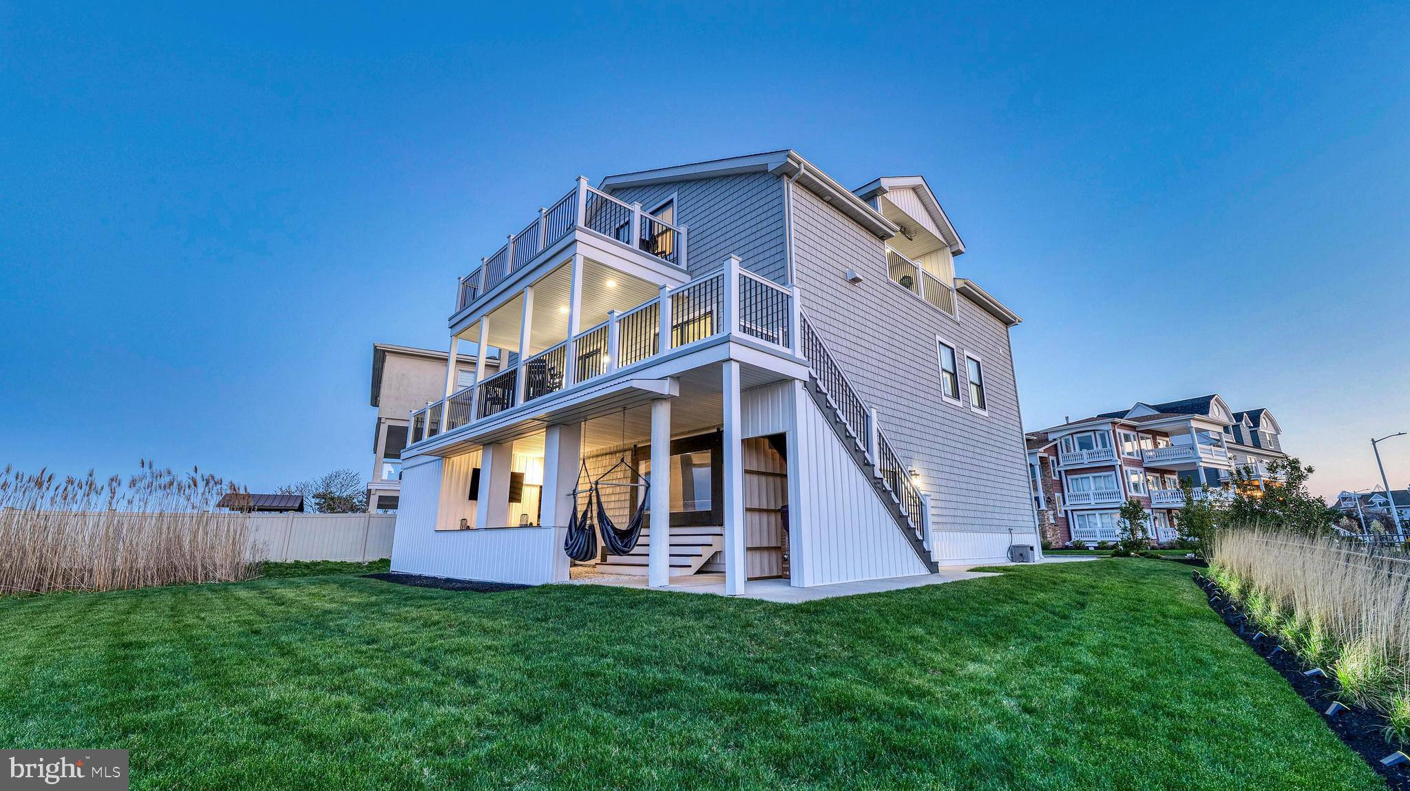 Ventnor City, NJ 08406,21 HART LN