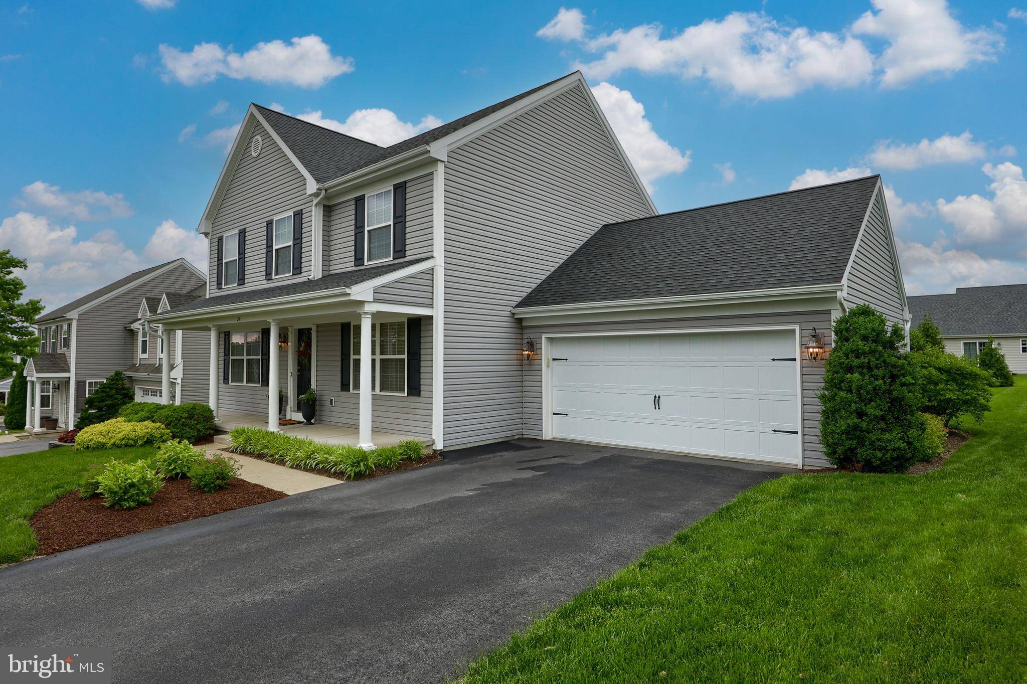 Ephrata, PA 17522,24 AUTUMN BLAZE WAY