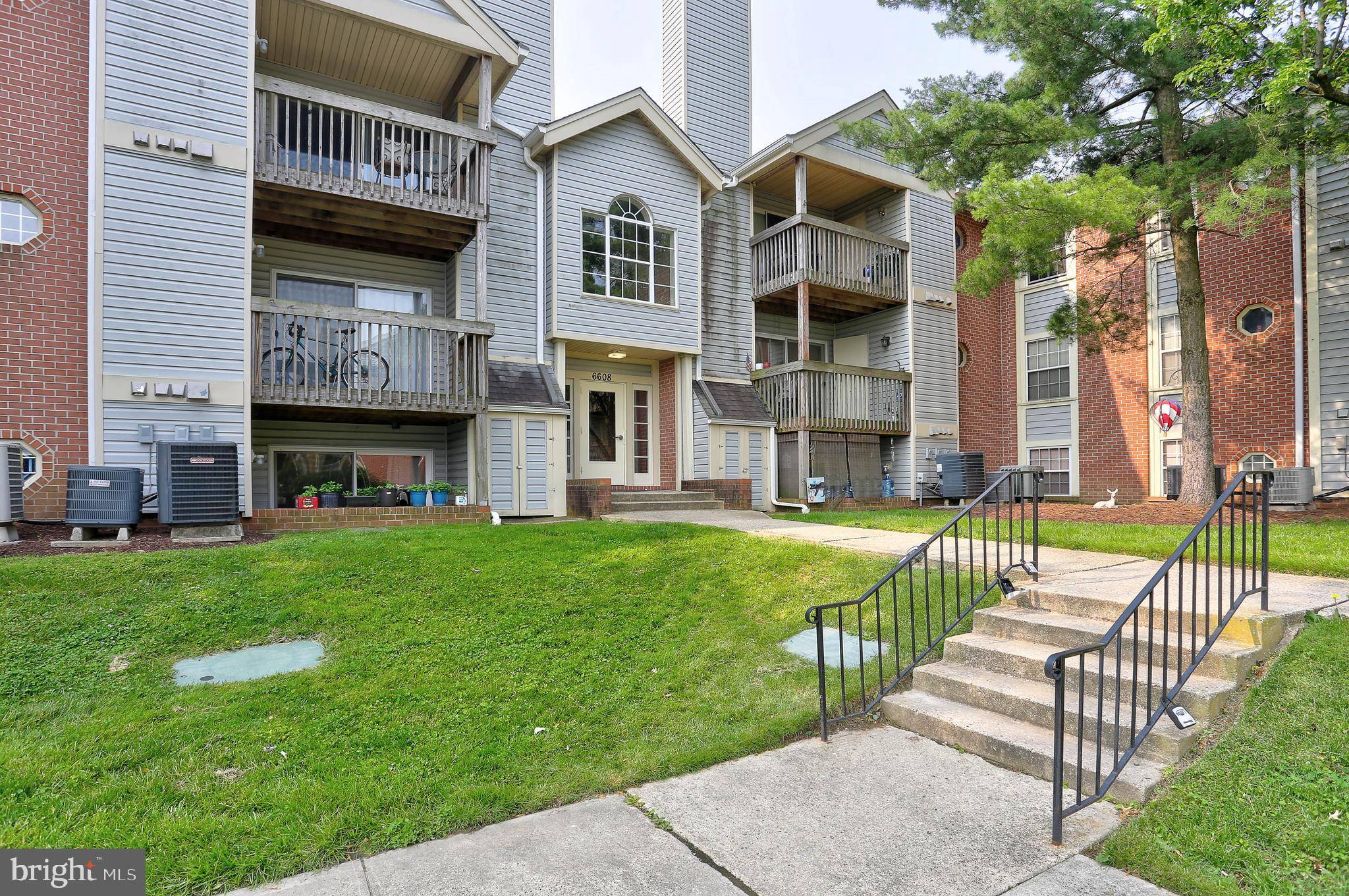 Glen Burnie, MD 21060,6608 RAPID WATER WAY #304