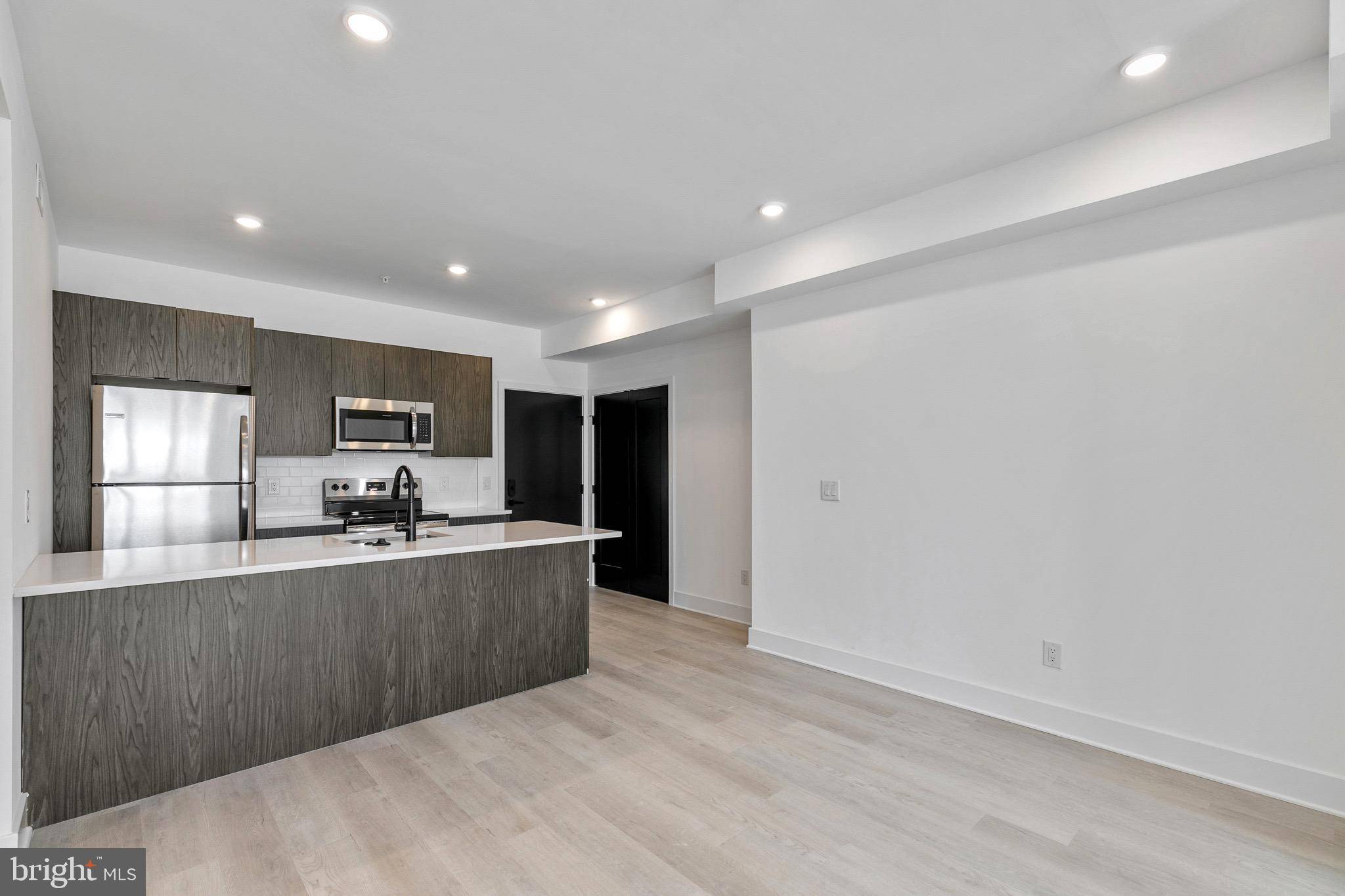 Philadelphia, PA 19134,3045-51 RICHMOND ST #405