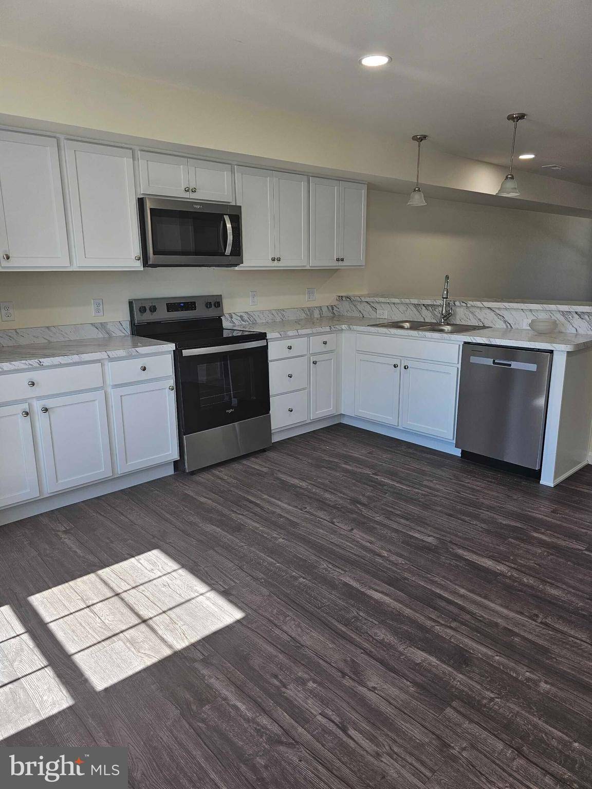 Dover, DE 19901,235 ROJAN RD #111