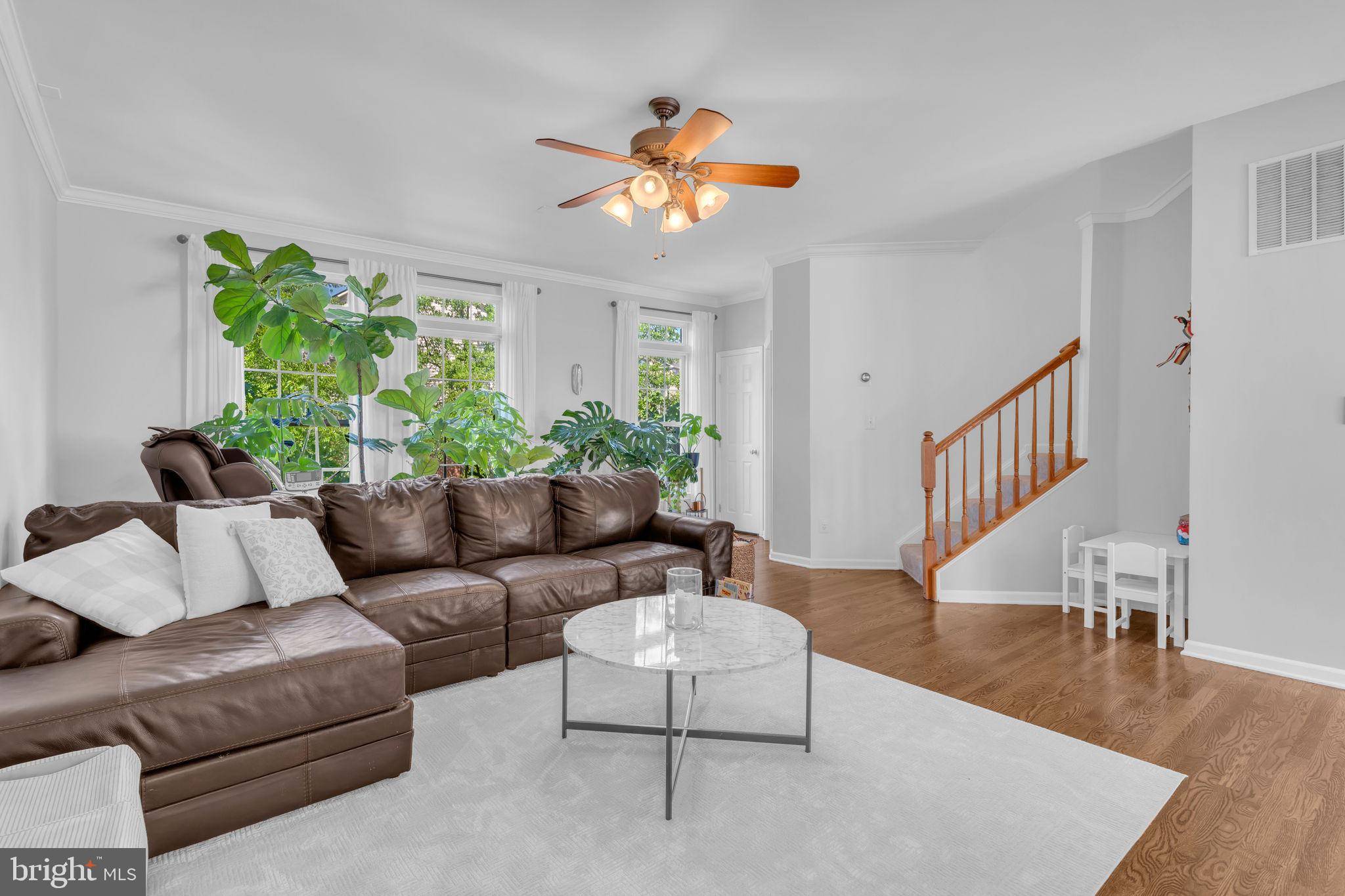 Woodbridge, VA 22191,2104 ABBOTTSBURY WAY