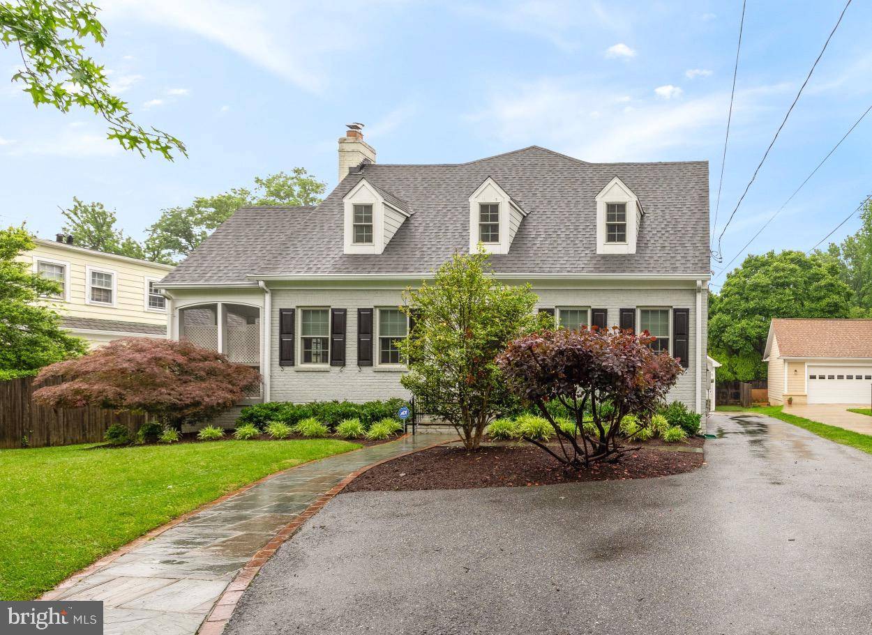 Bethesda, MD 20814,5117 WILSON LN