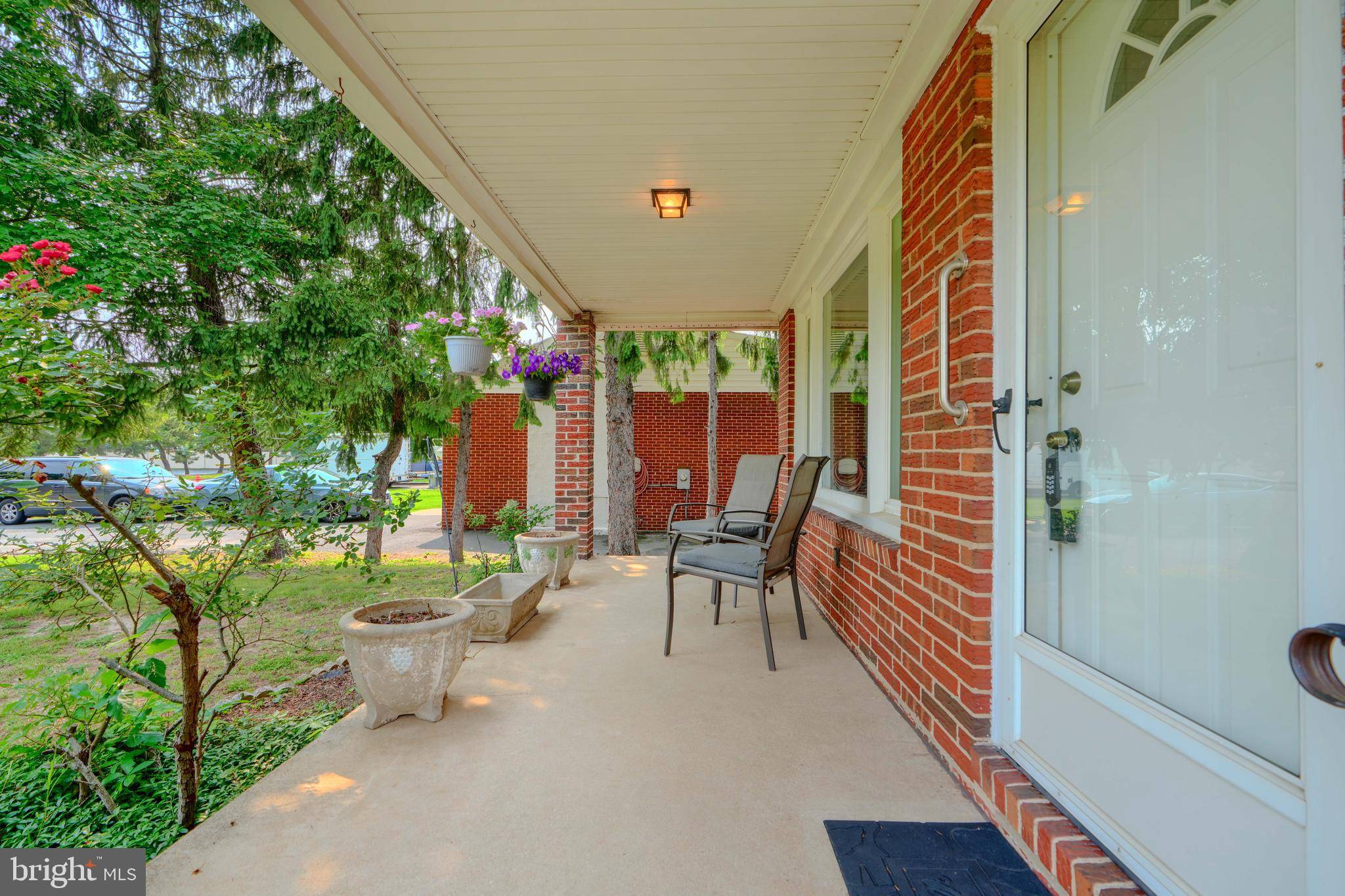 Dundalk, MD 21222,7822 EDDLYNCH RD