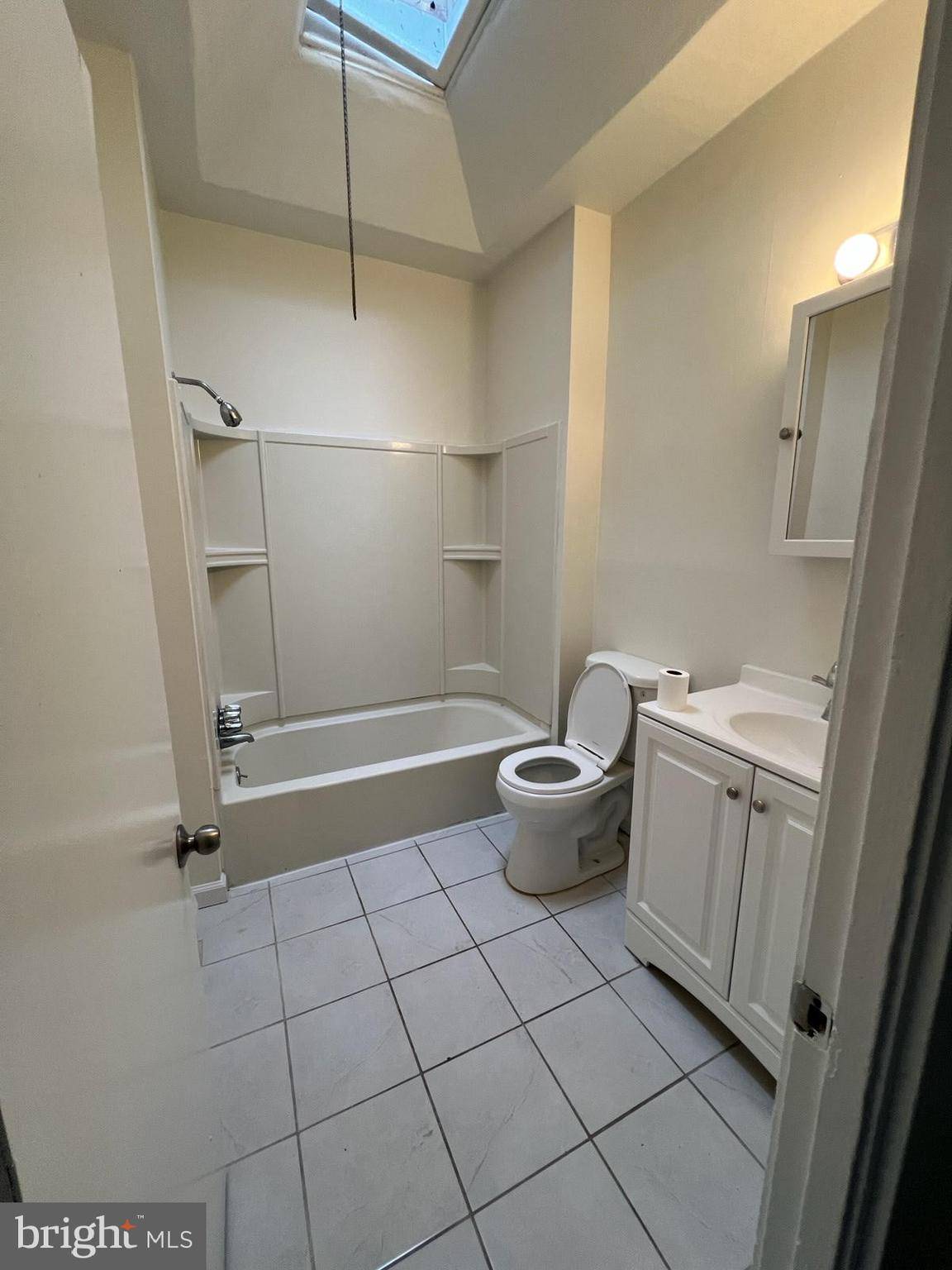 Philadelphia, PA 19142,6519 ALLMAN ST
