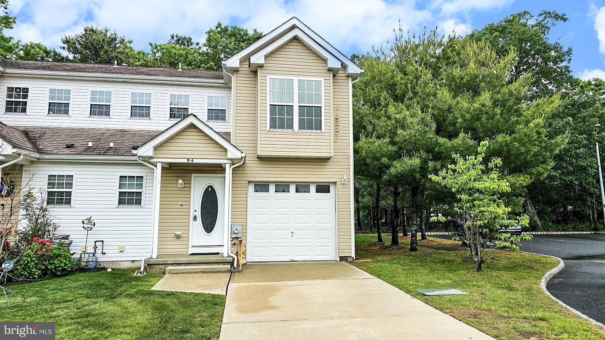 Little Egg Harbor Twp, NJ 08087,380 RADIO RD #B 6