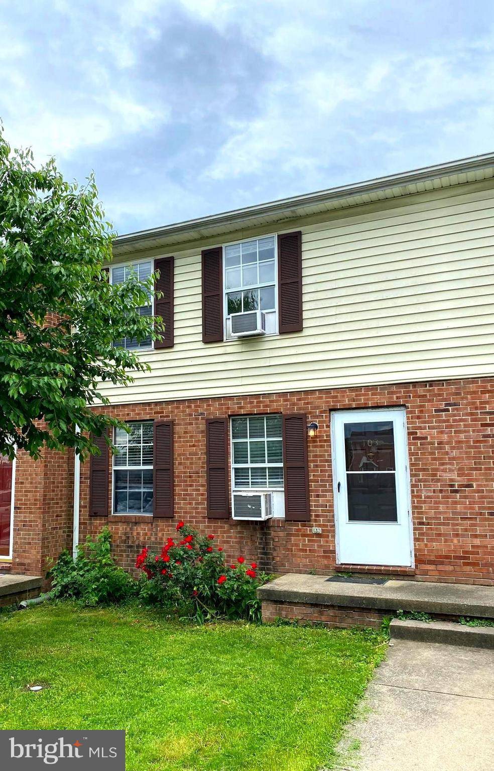 Stephens City, VA 22655,103 NOTTOWAY DR