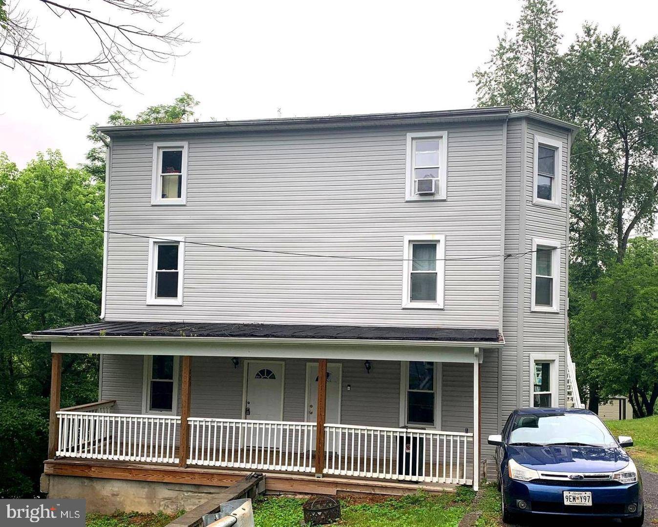 Brunswick, MD 21716,727 E D ST