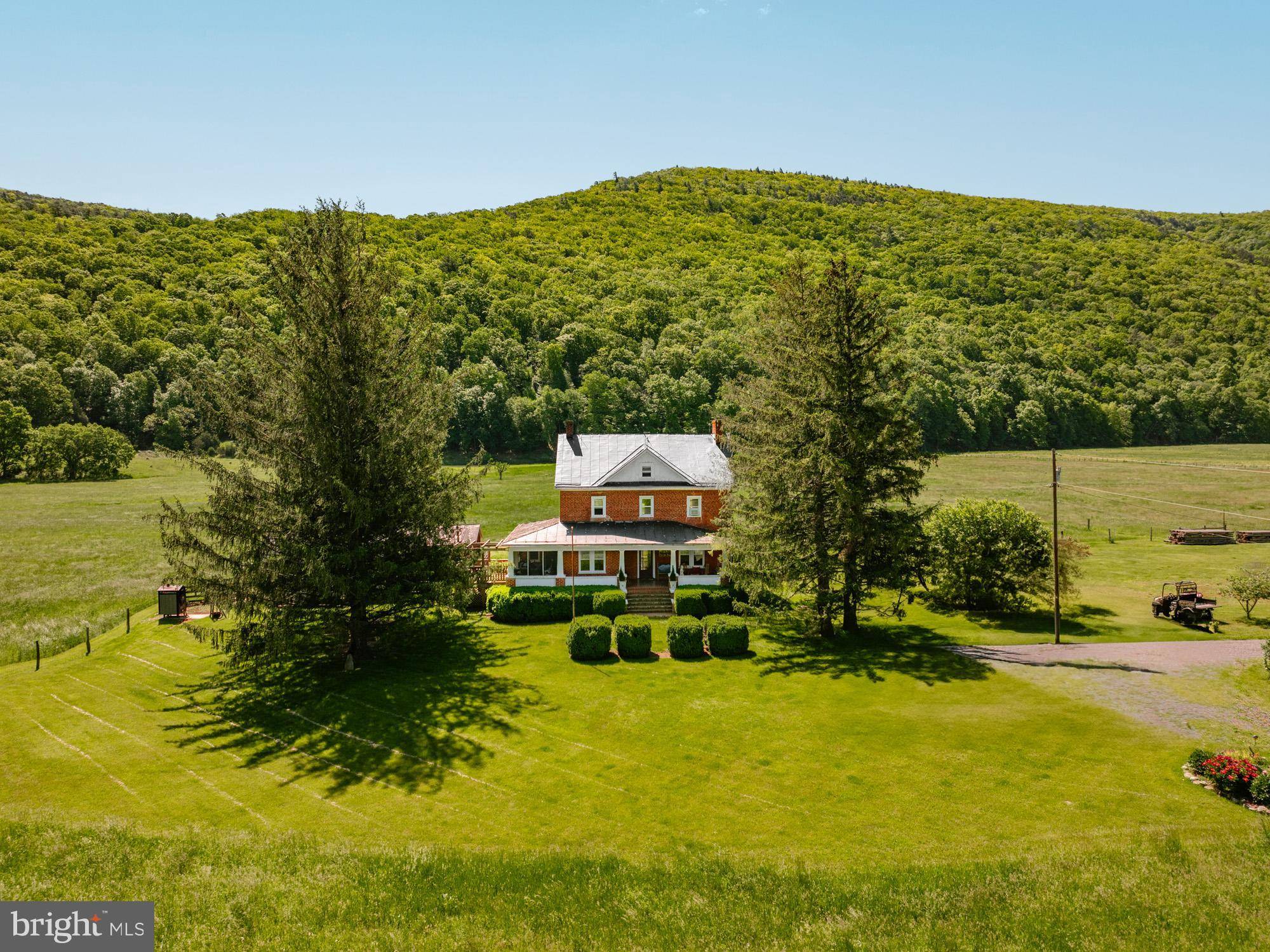 Franklin, WV 26807,187 LEONARD LN