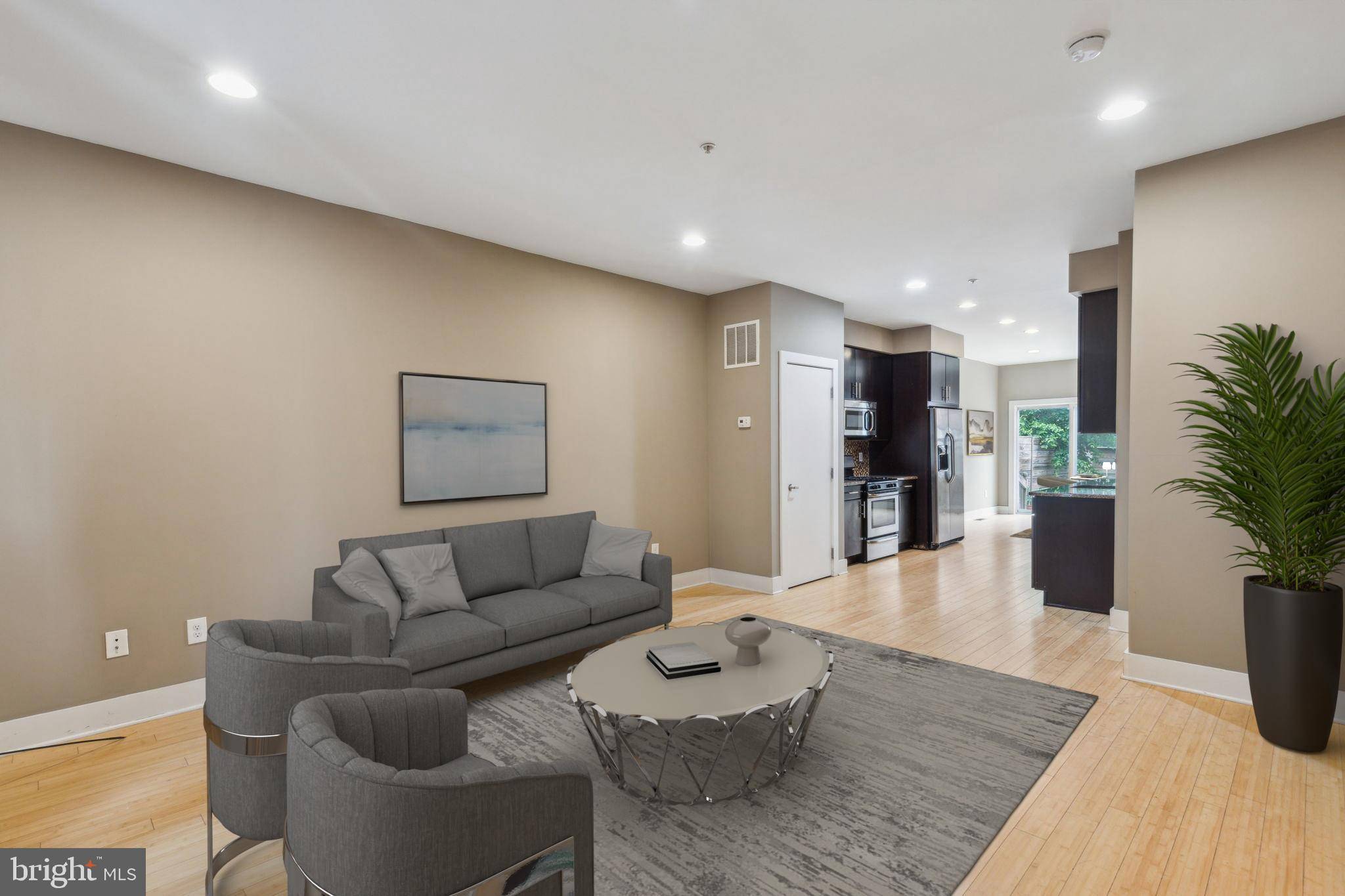 Philadelphia, PA 19125,2205 MARTHA ST