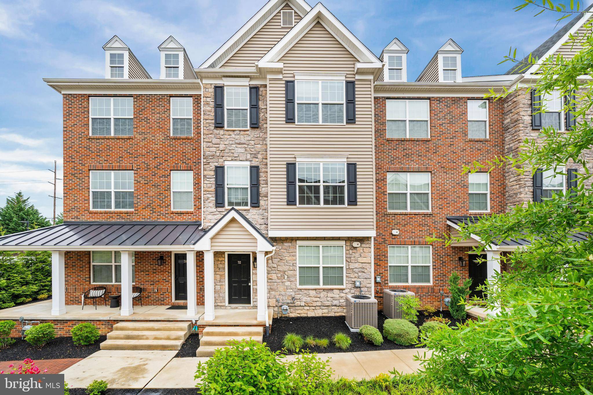 Wilmington, DE 19808,712 PONY LN