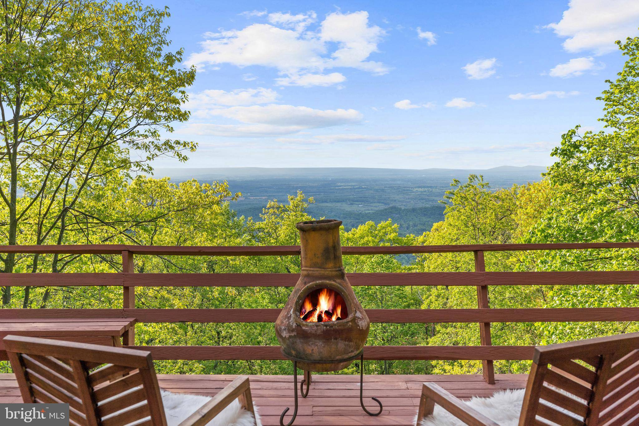Linden, VA 22642,116 MOSSY ROCK LN