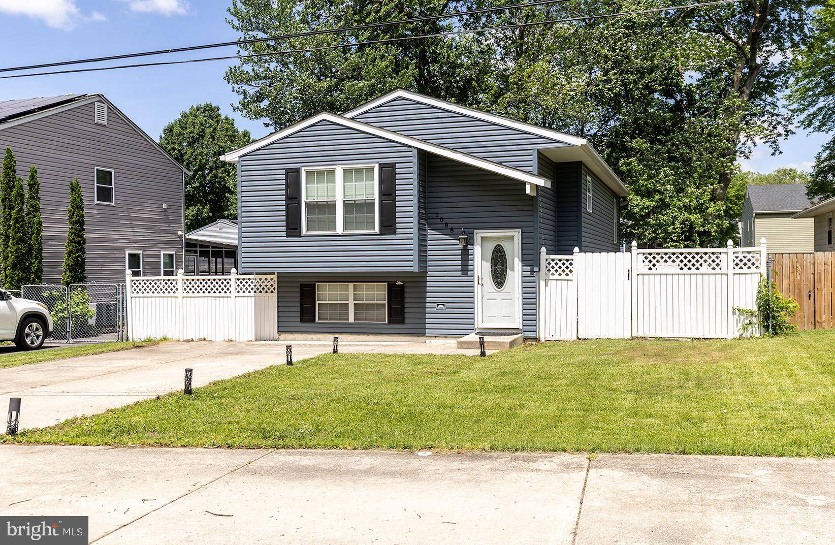 Pasadena, MD 21122,1088 LOCUST DR