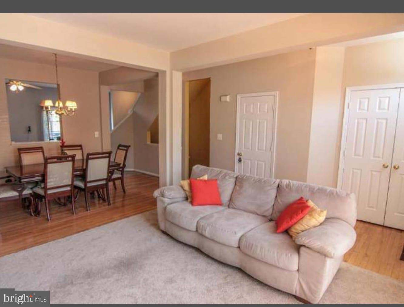 Leesburg, VA 20176,43058 CANDLEWICK SQ