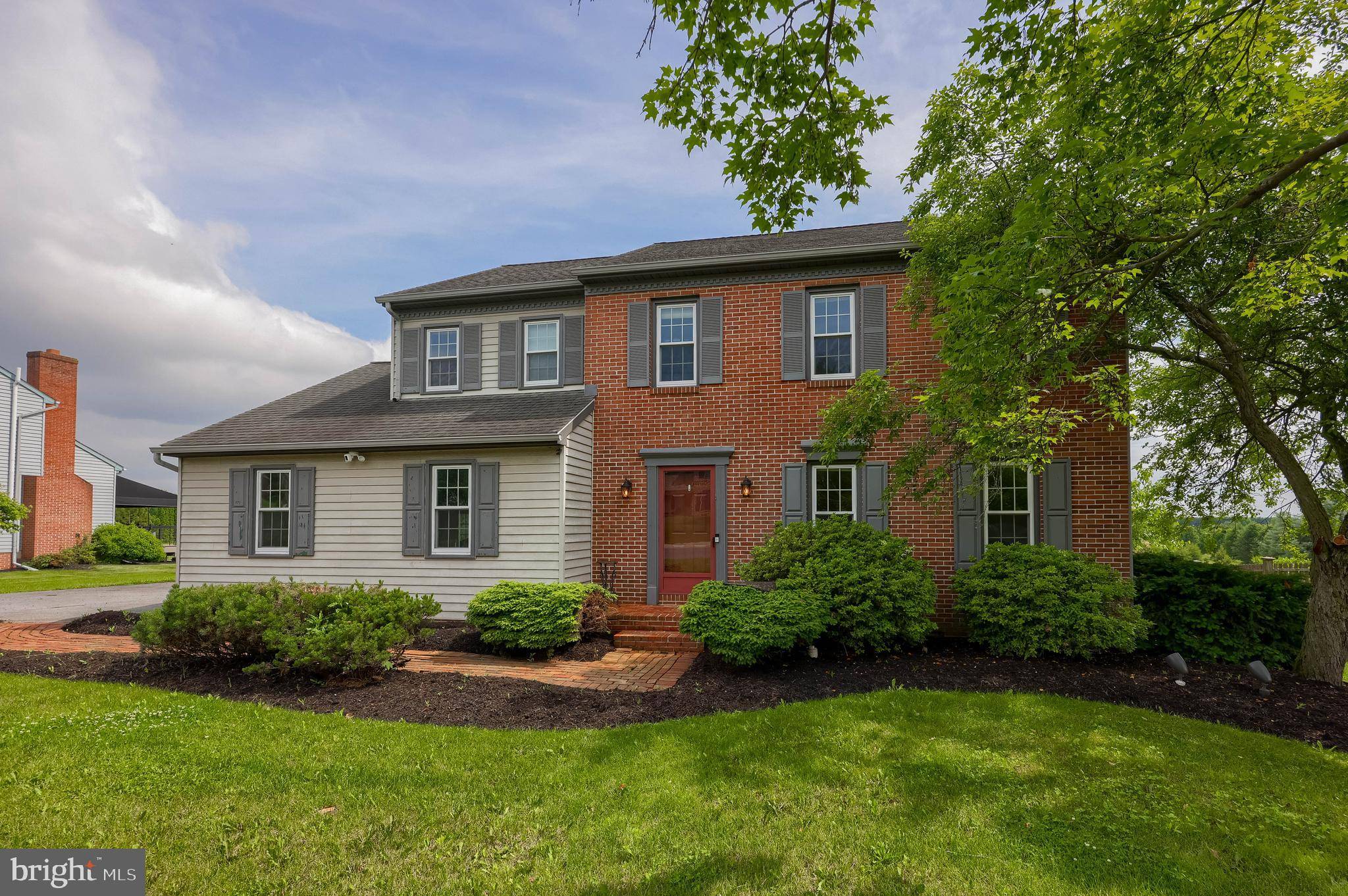 Lancaster, PA 17601,218 DELP RD