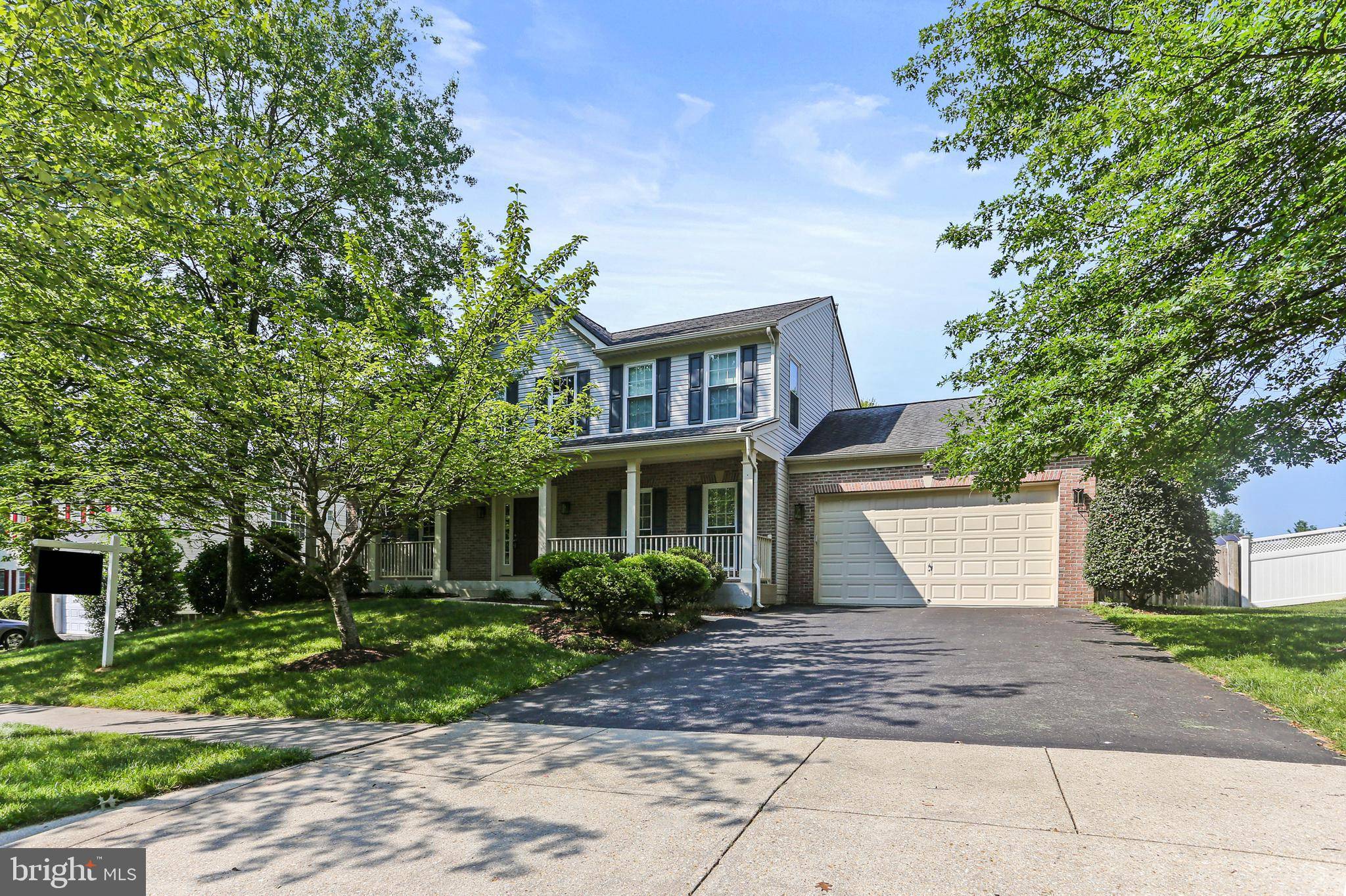 Bowie, MD 20715,8023 RACE HORSE LN