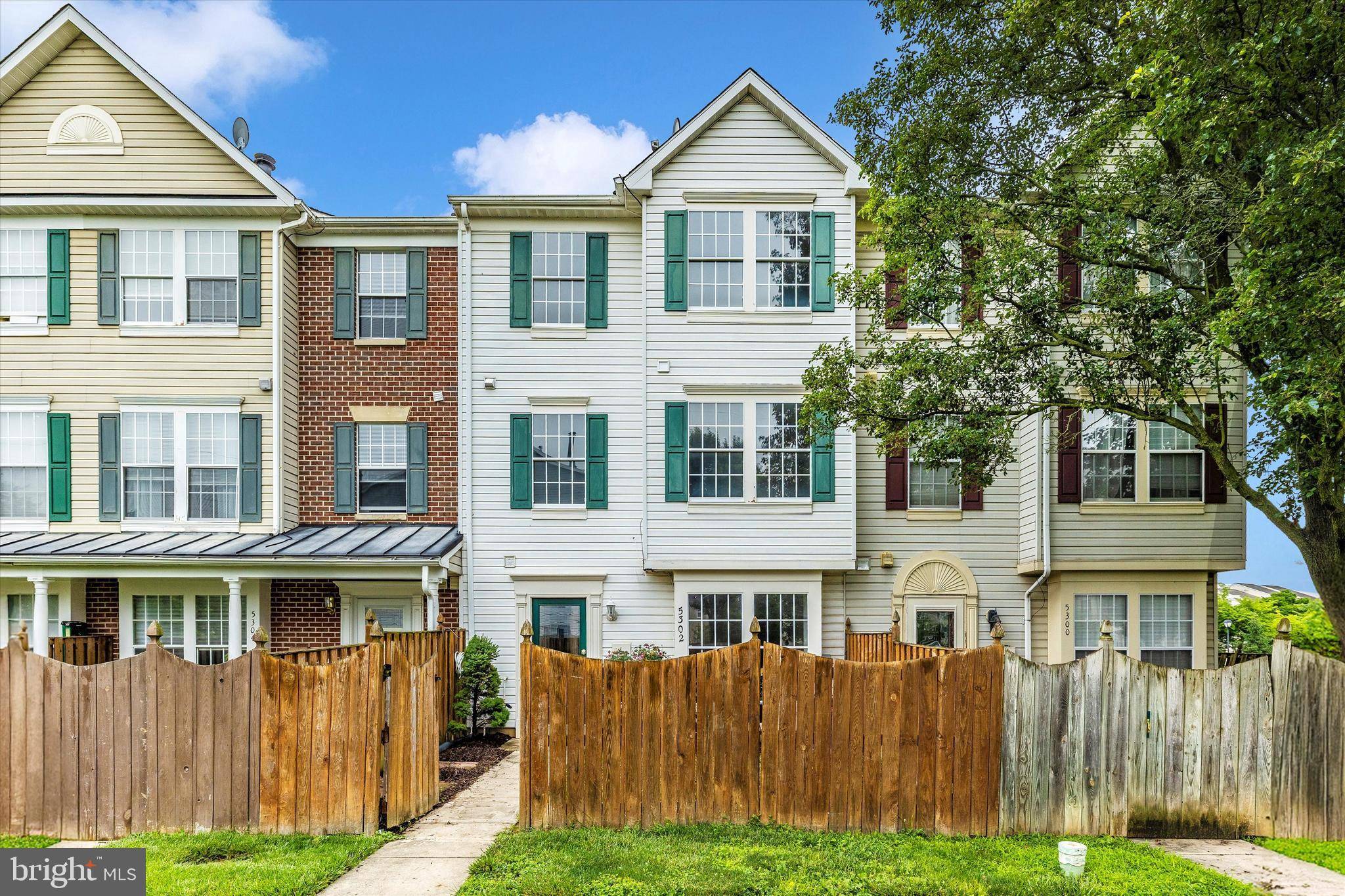 Frederick, MD 21703,5302 REGAL CT