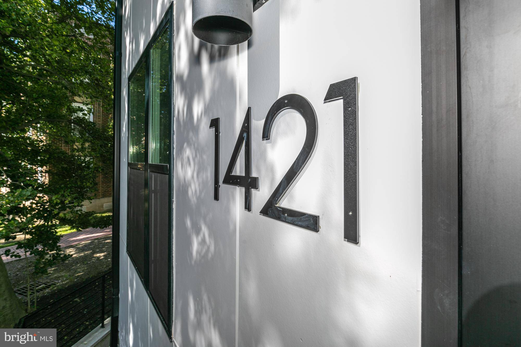 Washington, DC 20010,1421 SPRING RD NW #102