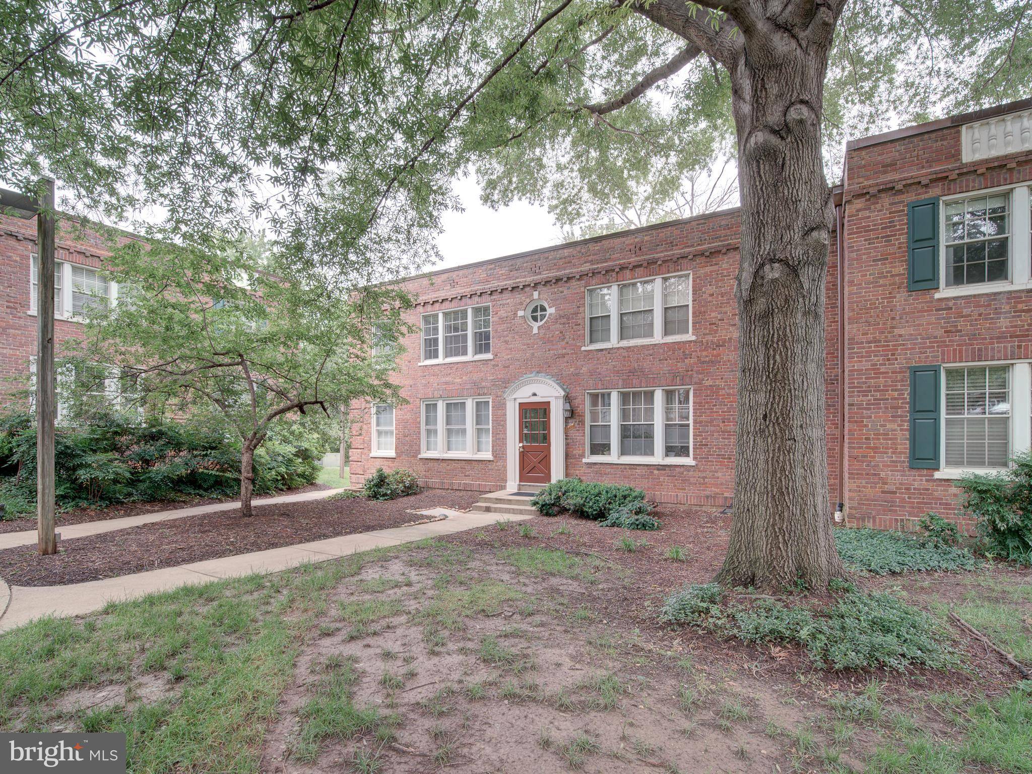 Arlington, VA 22201,1717 N TROY ST #7-392