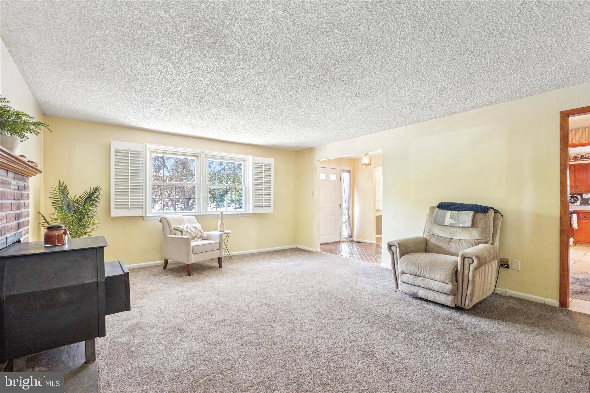 Feasterville Trevose, PA 19053,300 HAMPTON DR