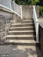 Pottsville, PA 17901,434 E ARCH ST