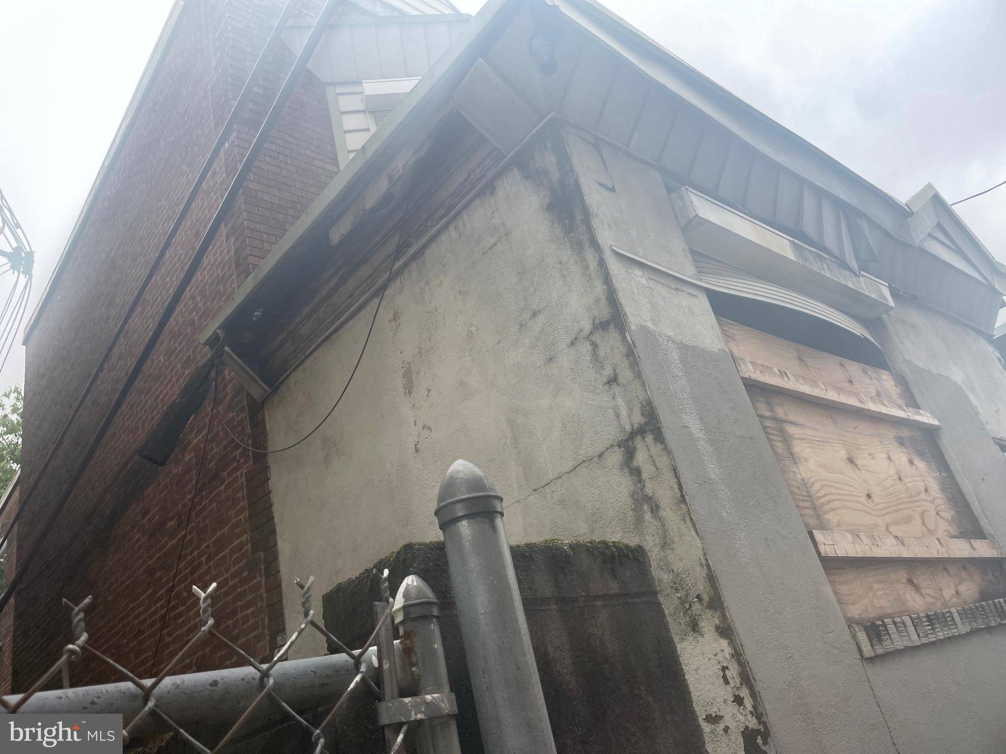 Philadelphia, PA 19141,1410 W ROCKLAND ST