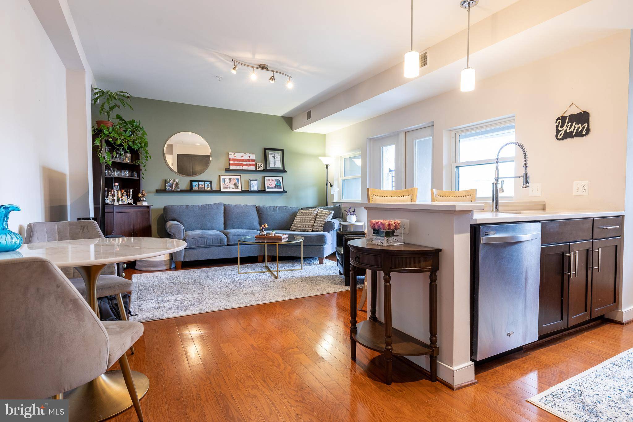 Washington, DC 20011,4800 GEORGIA AVE NW #201