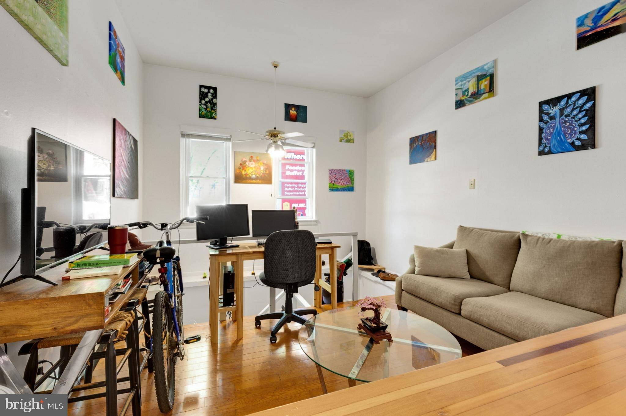 Philadelphia, PA 19147,515 S 6TH ST #1F