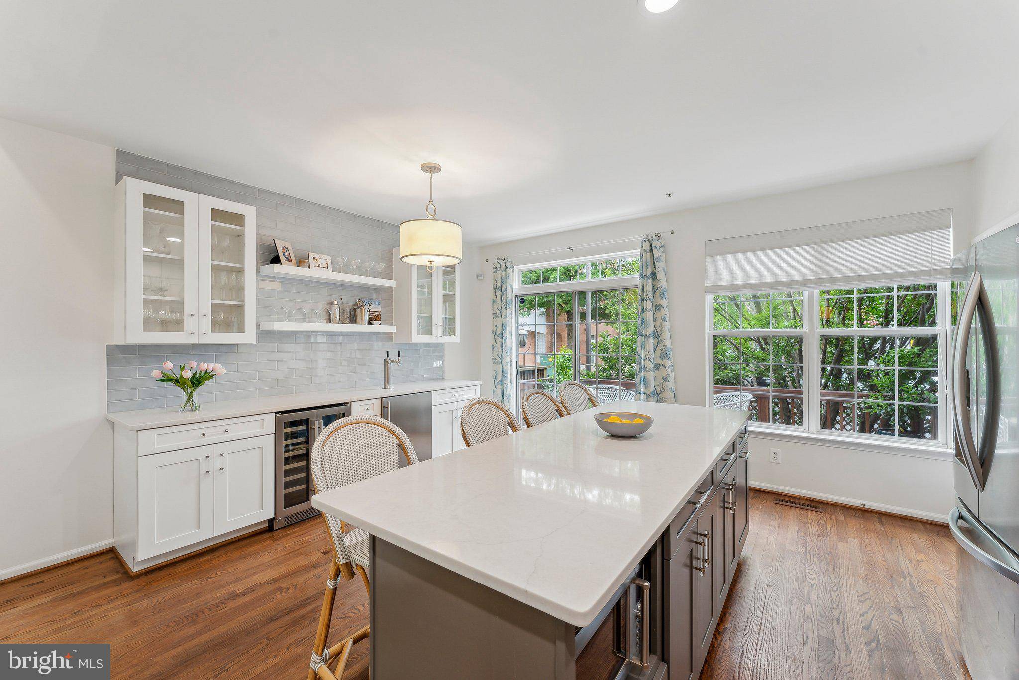 Alexandria, VA 22304,125 MARTIN LN