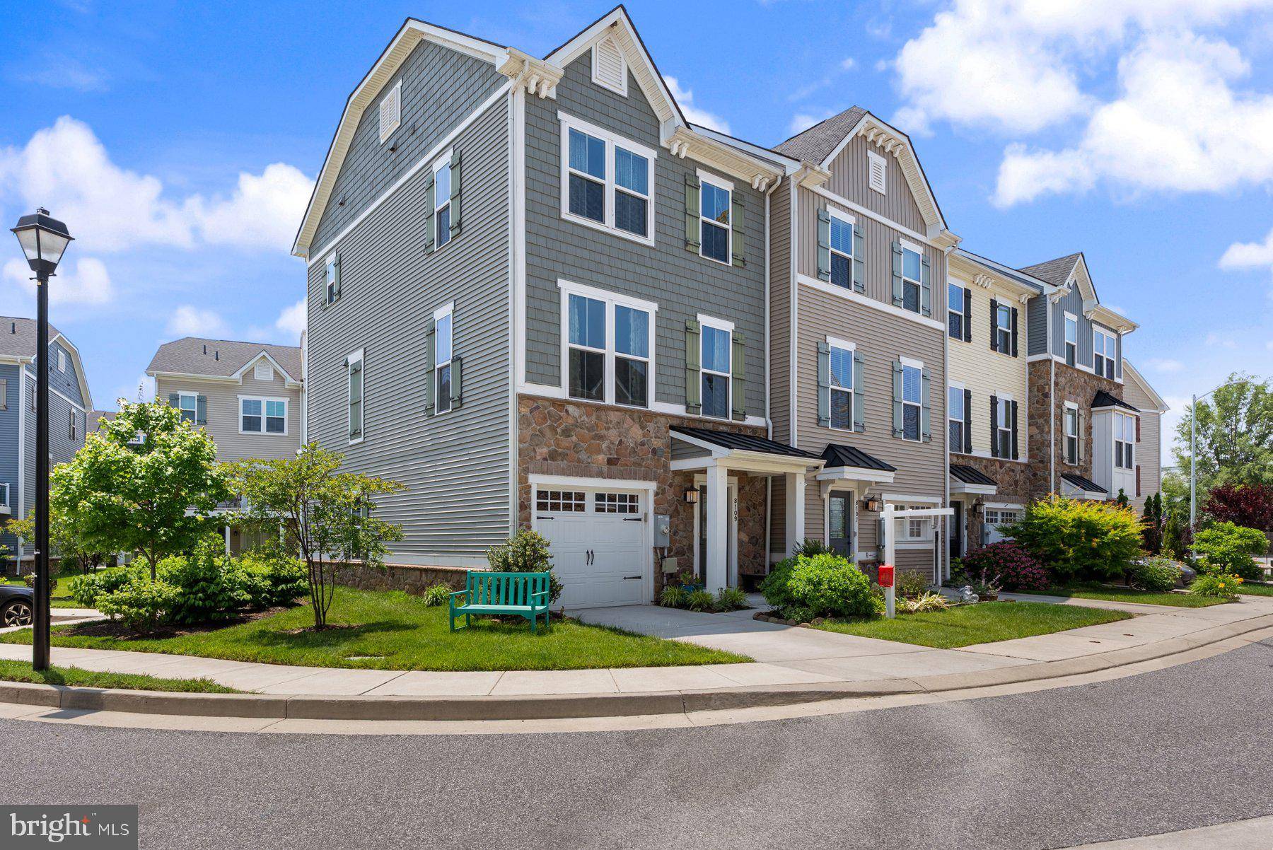 Dundalk, MD 21222,8109 SECLUDED COVE LN