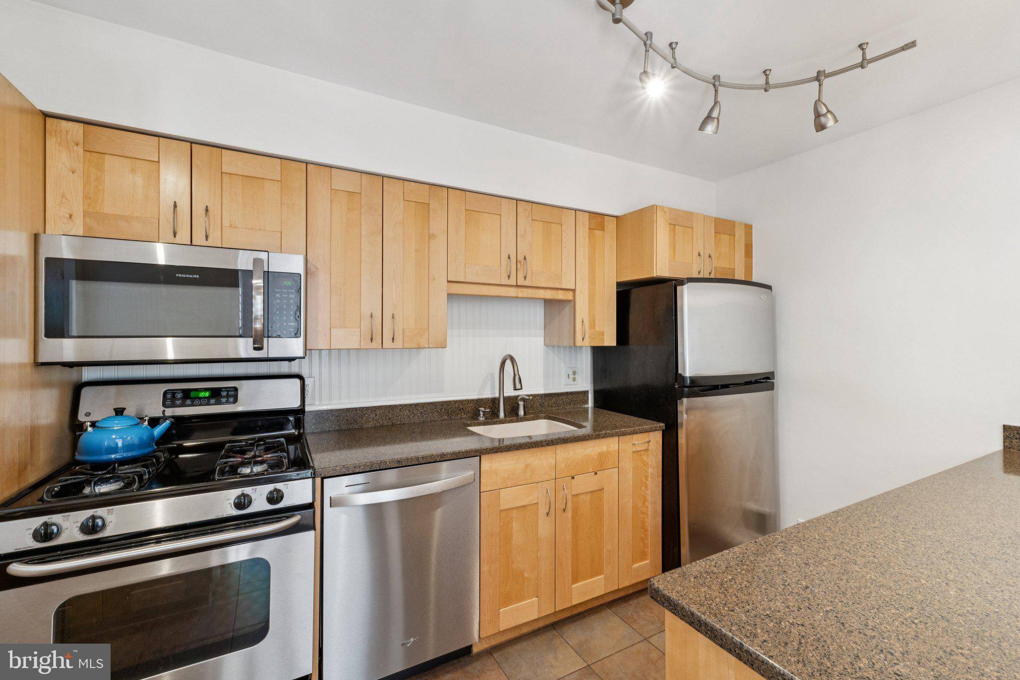 Kensington, MD 20895,4414 WESTBROOK LN