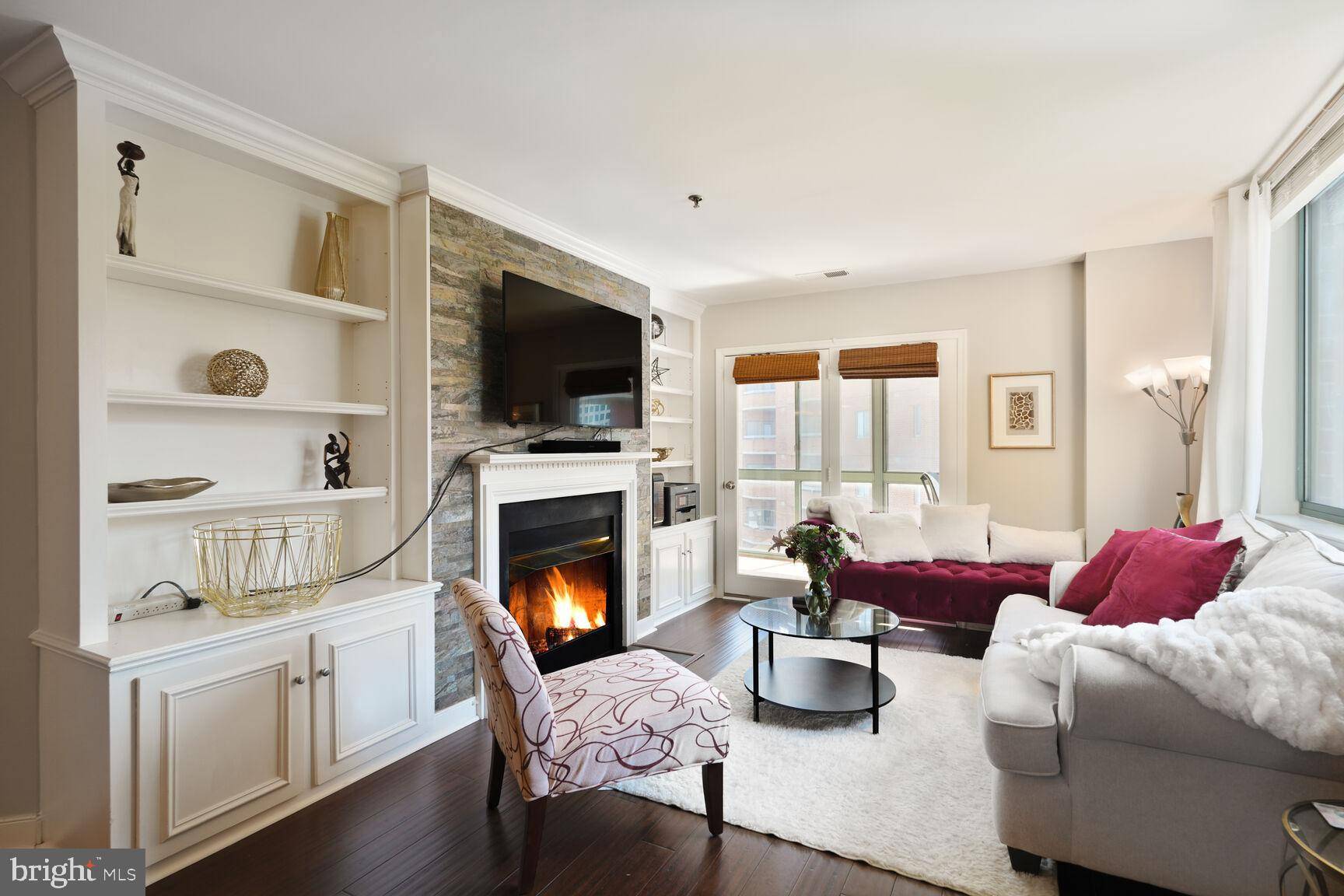 Arlington, VA 22201,1050 N TAYLOR ST #1-710