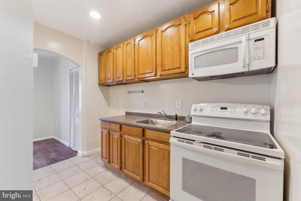 Washington, DC 20002,1707 H ST NE