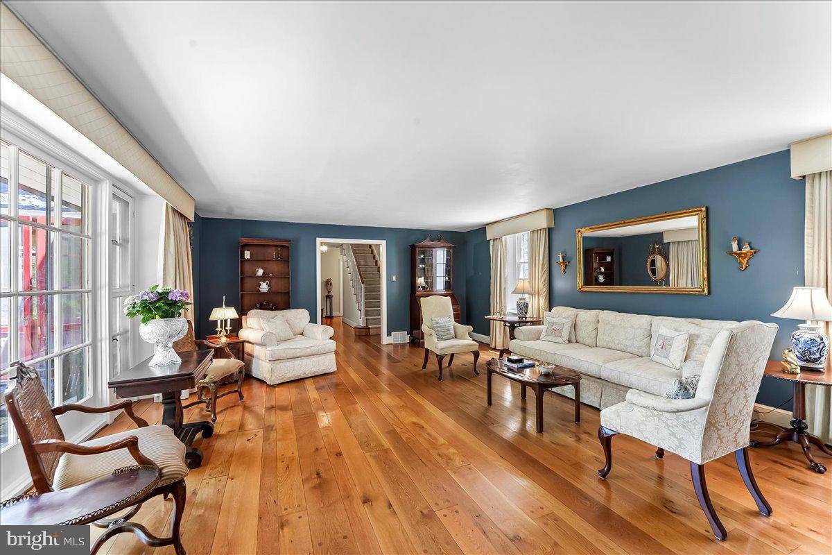 Bryn Mawr, PA 19010,716 OLD GULPH RD