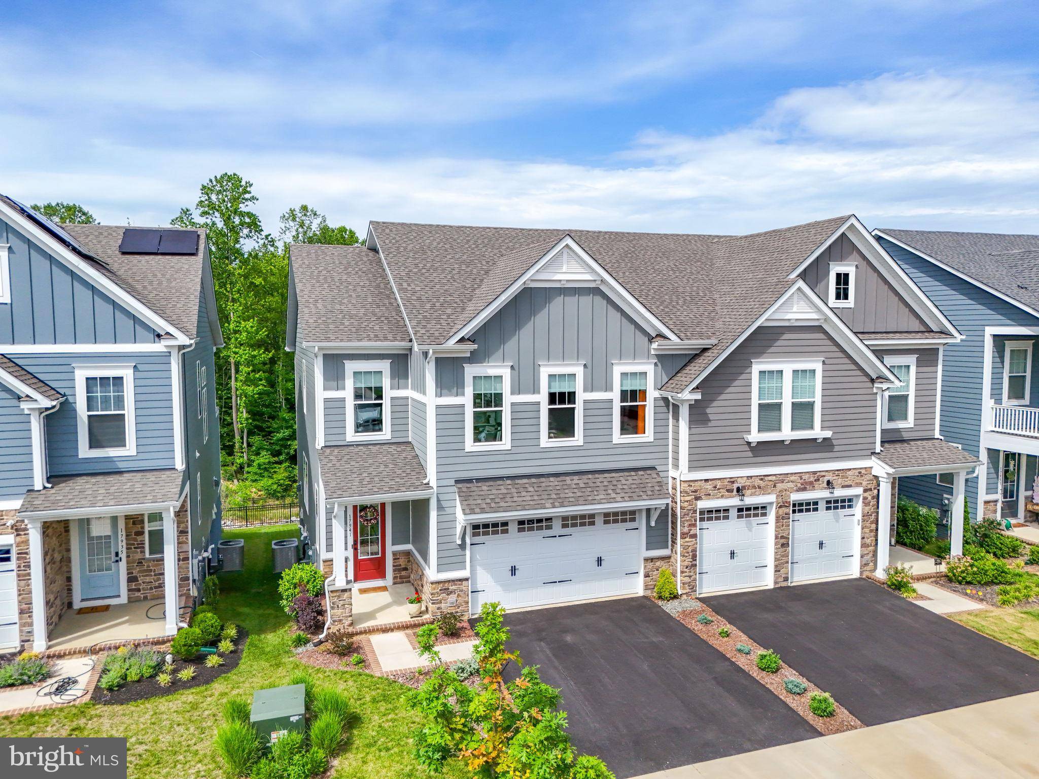 Dumfries, VA 22026,17941 WOODS OVERLOOK DR