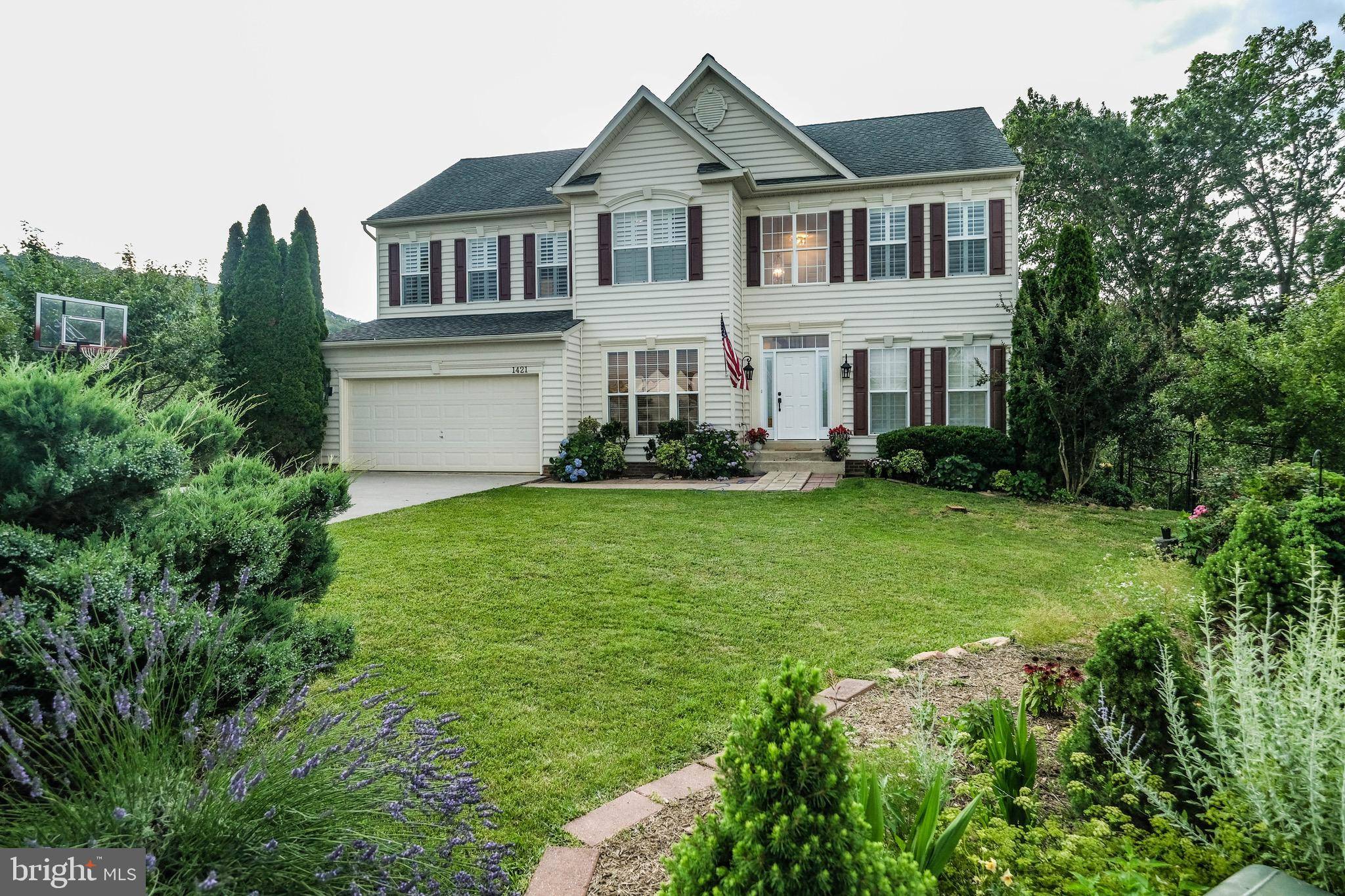 Front Royal, VA 22630,1421 PICKETT CT