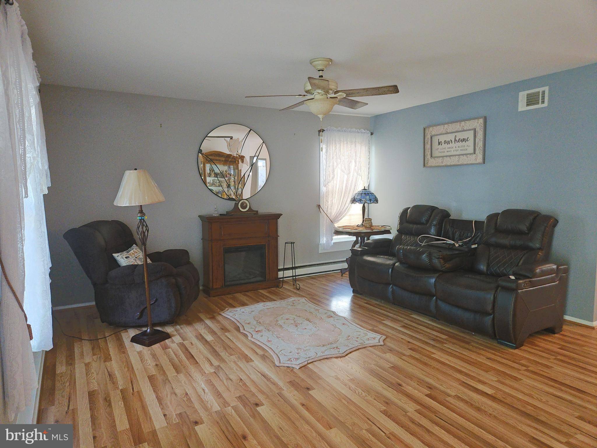 Southampton, NJ 08088,68 FINCHLEY CT