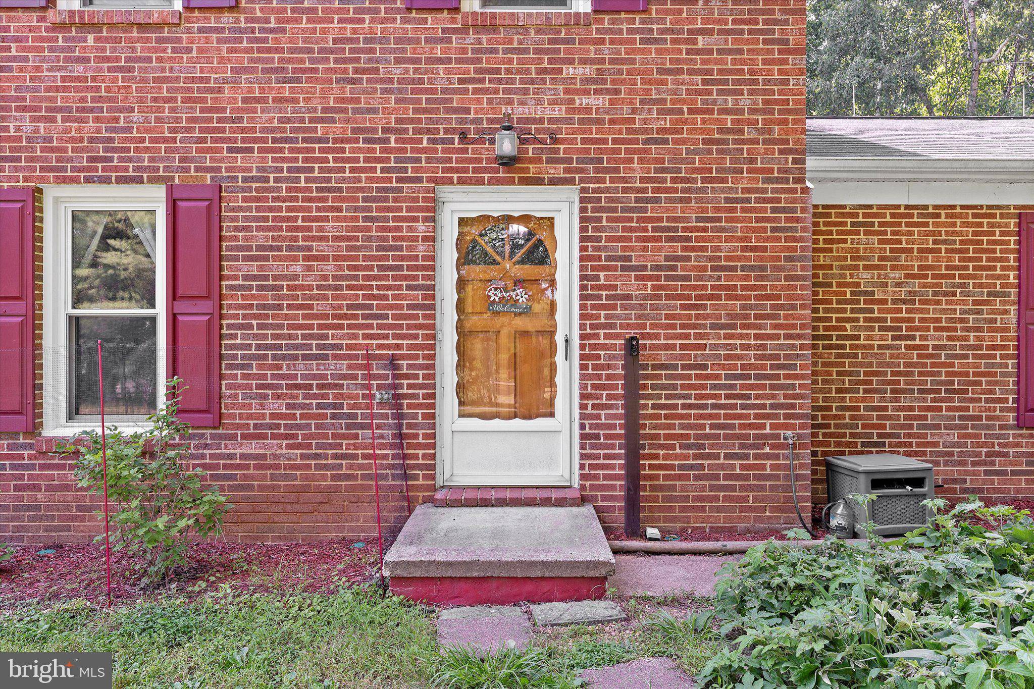 Lovettsville, VA 20180,39350 RICKARD RD