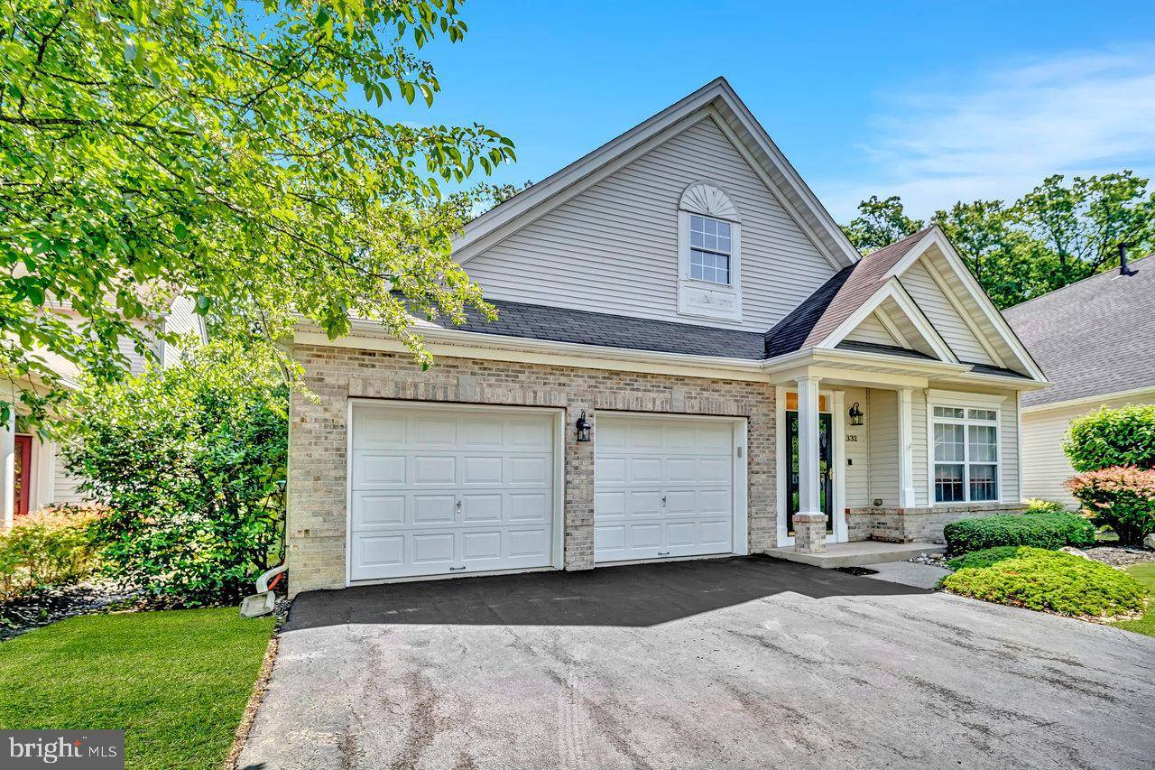 West Windsor, NJ 08550,332 BLANKETFLOWER LN