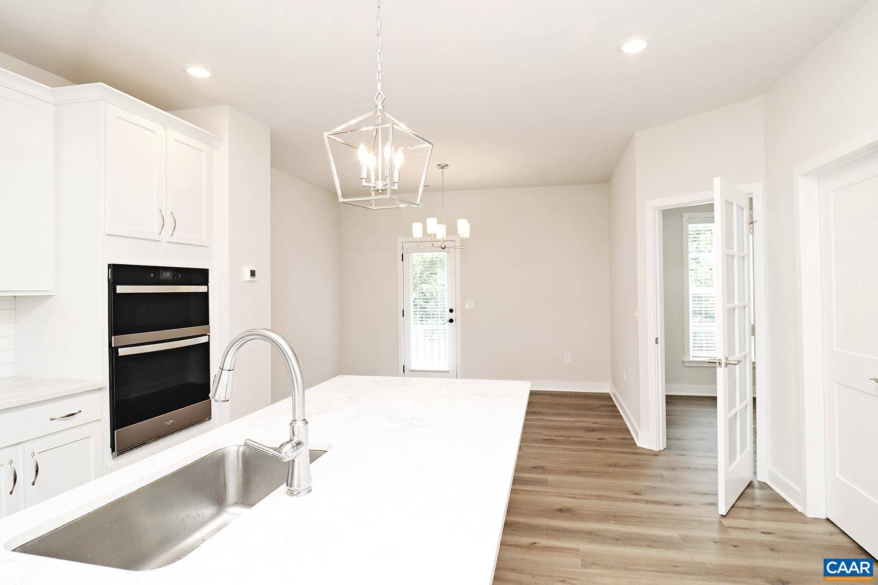 Charlottesville, VA 22901,952 BELVEDERE WAY #A