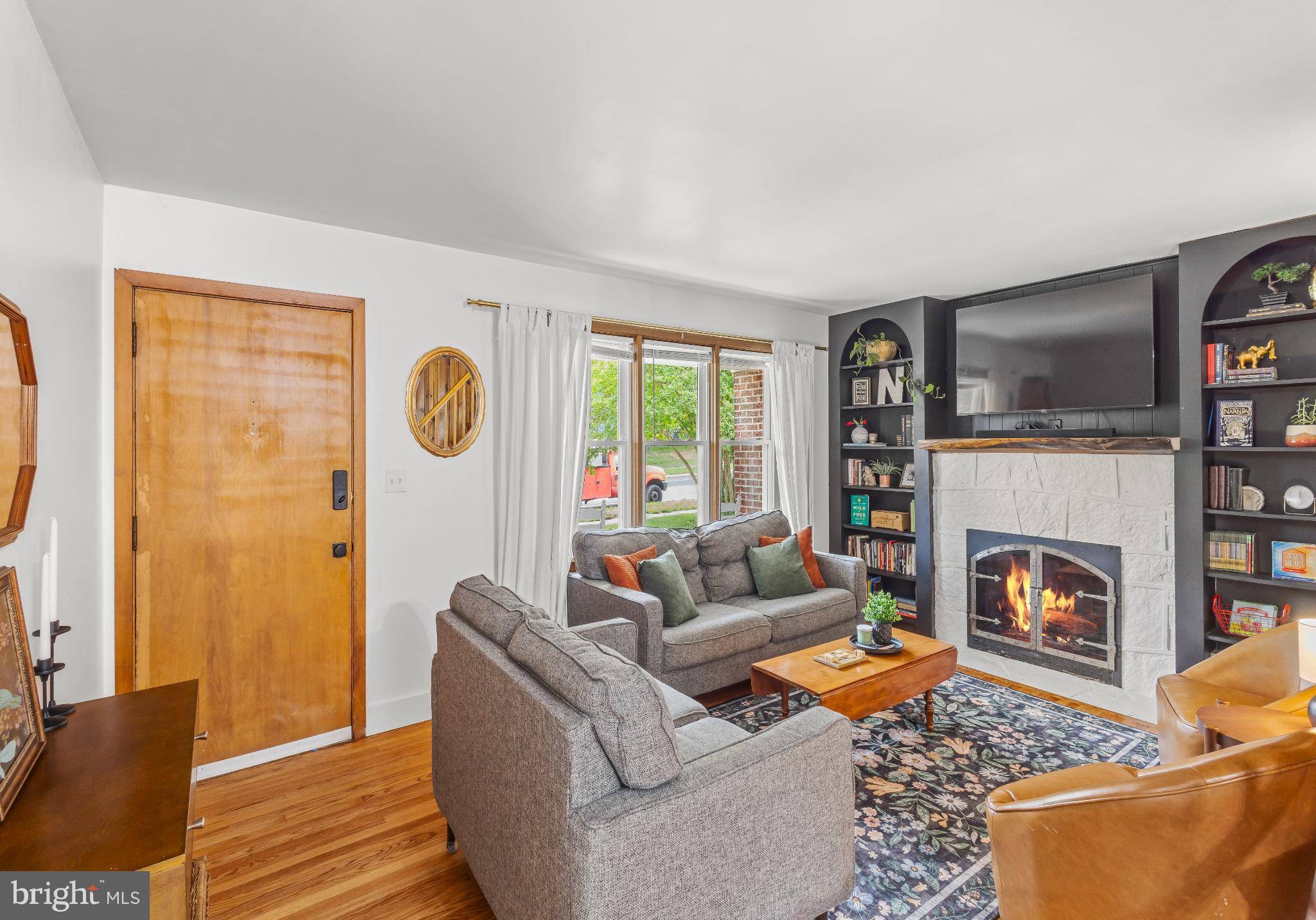 Woodbury Heights, NJ 08097,915 GLASSBORO RD