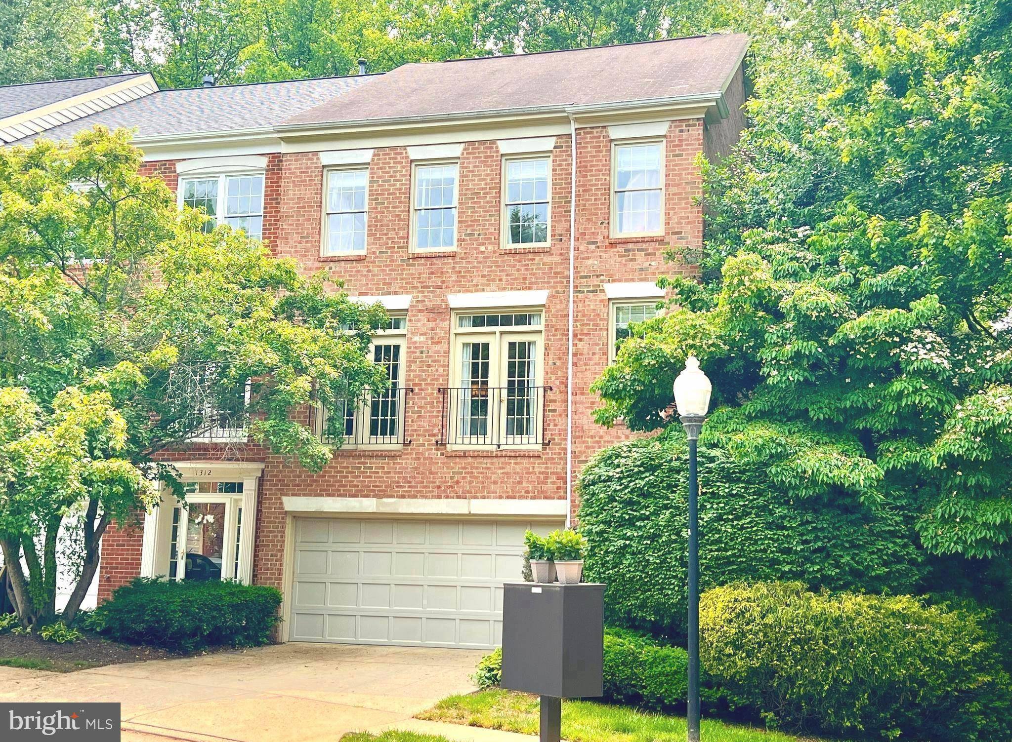 Reston, VA 20194,1310 SUNDIAL DR