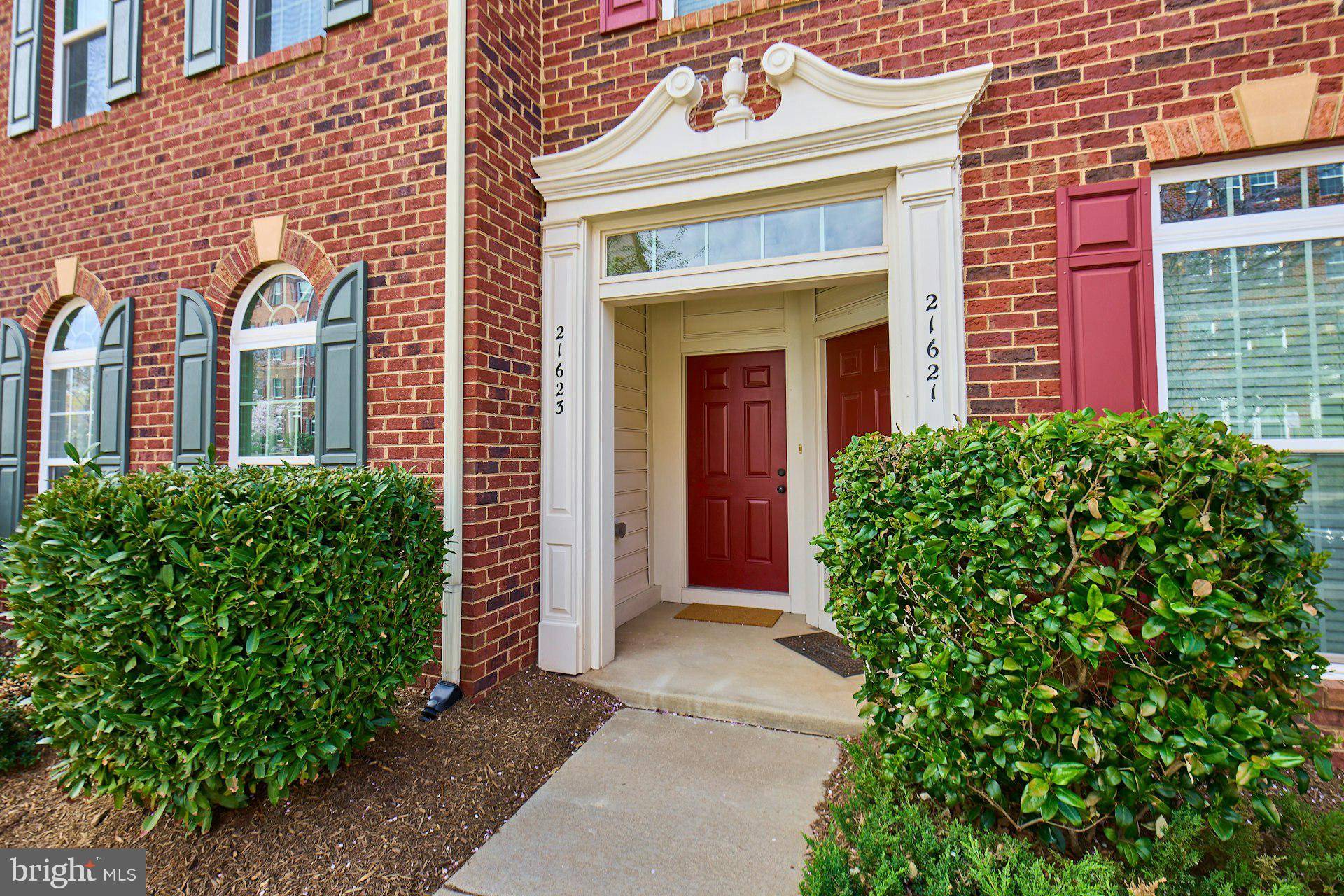 Ashburn, VA 20147,21623 ROMANS DR