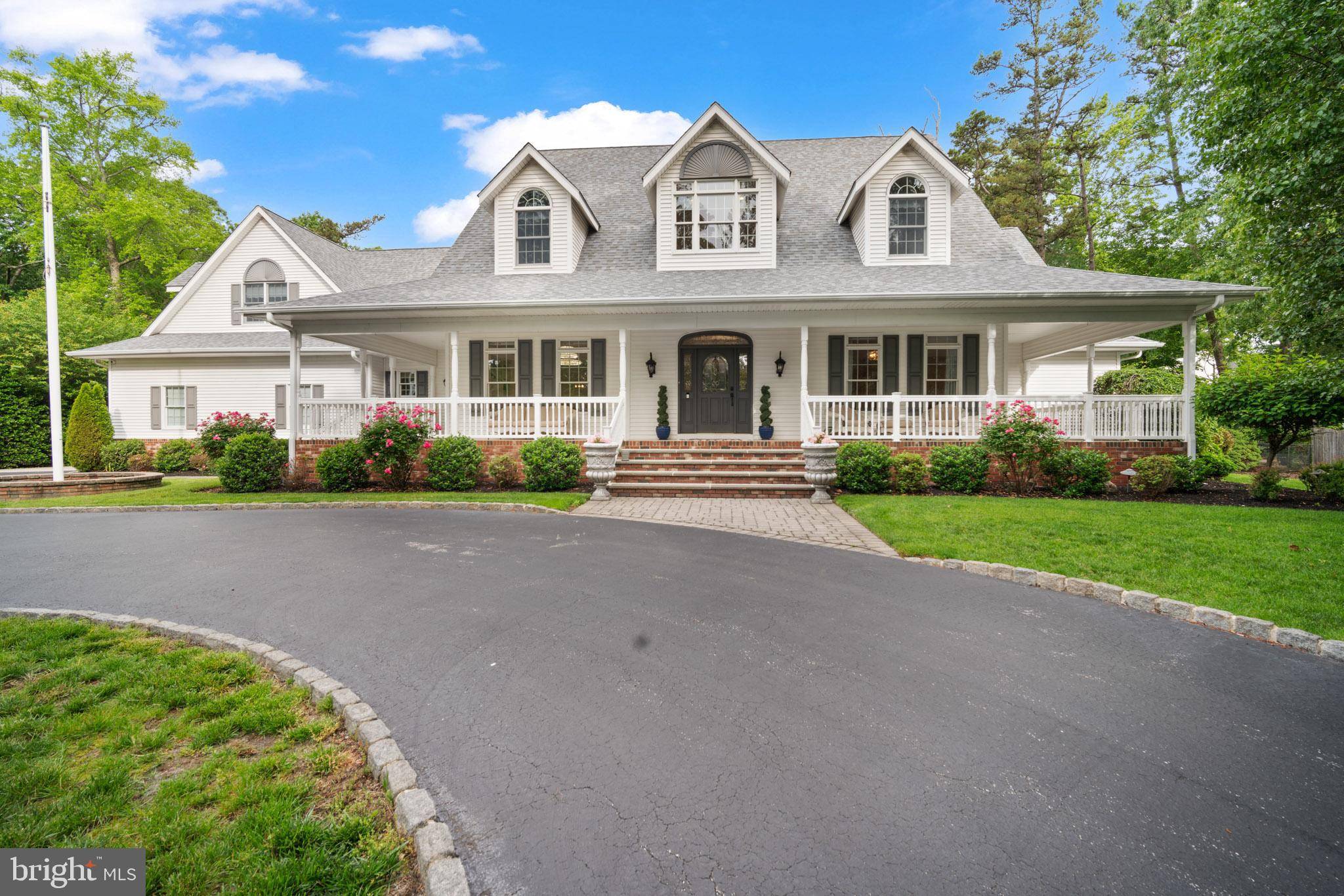 Hammonton, NJ 08037,14 WATERFRONT WAY